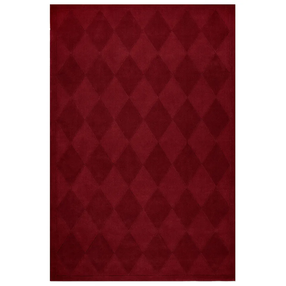 Diamond Deep Red ullmatta