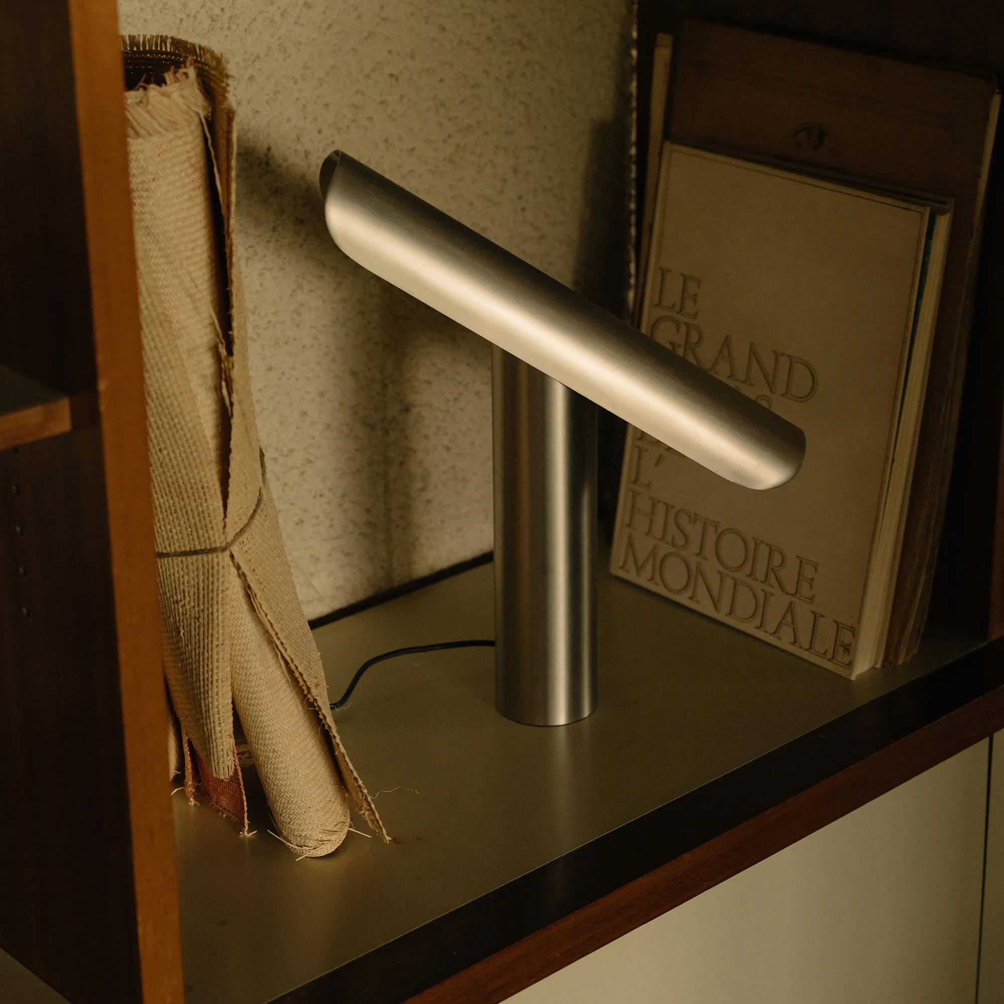 T-Lamp bordslampa - 3