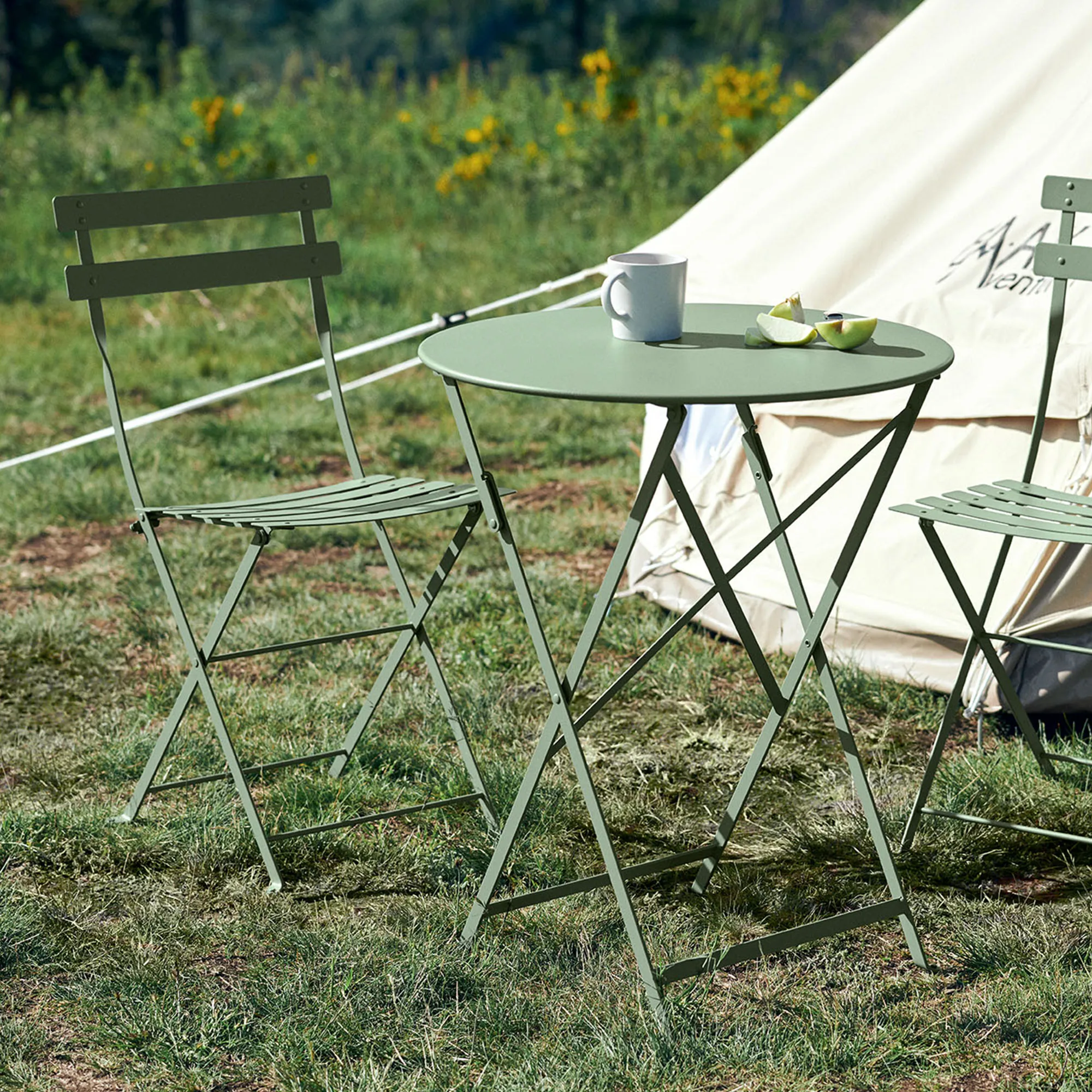 Bistro Matgrupp Bord Ø60 cm & 2 st Natural Chair - 2