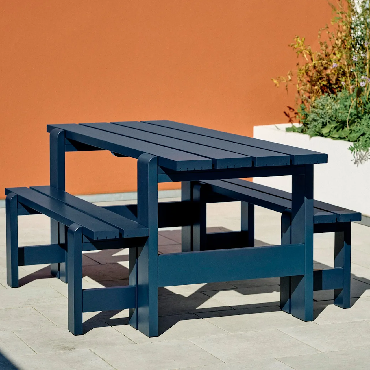 Weekday Table 180x66 cm / Steel Blue