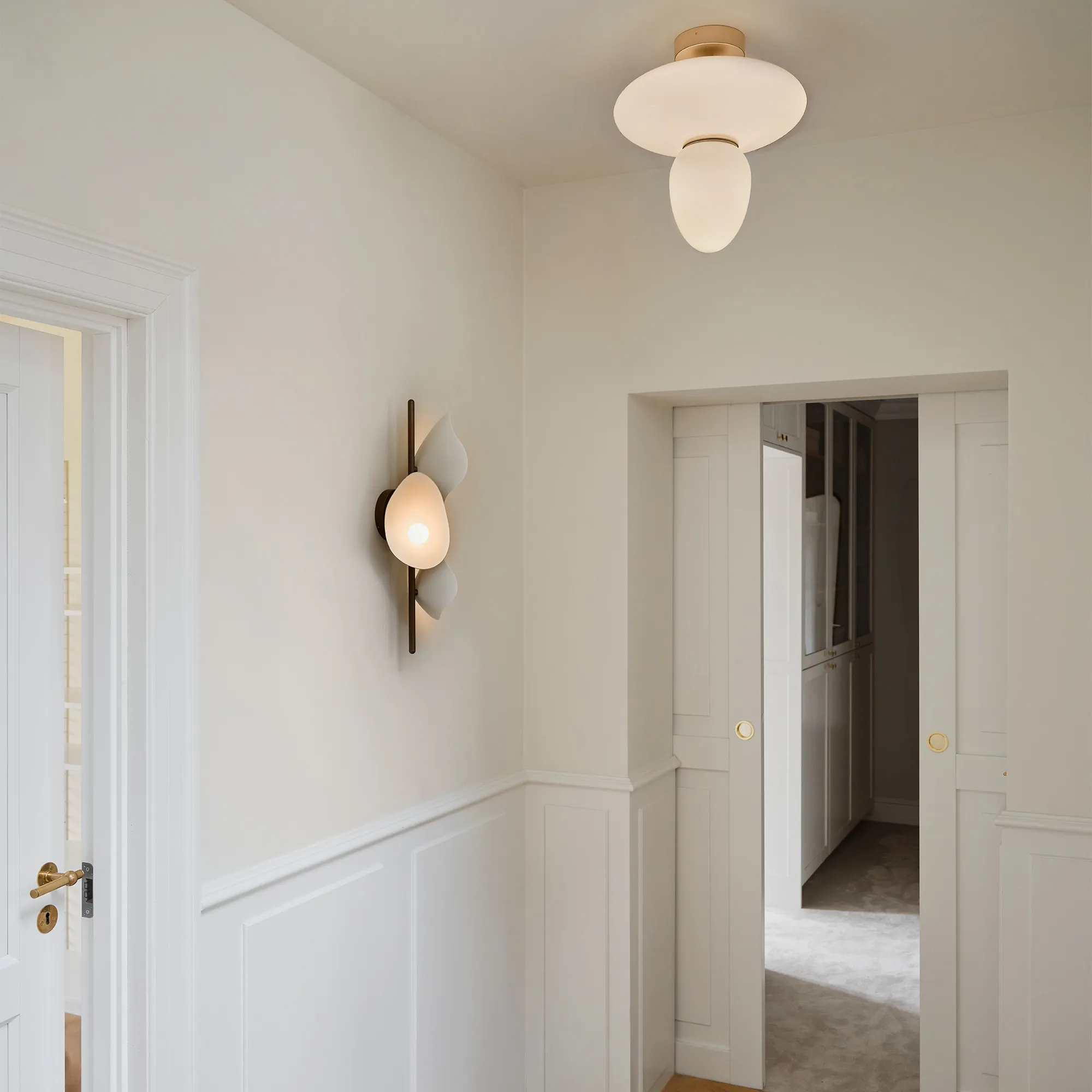 Rizzatto 42 Satin Brass/Opal White - 2