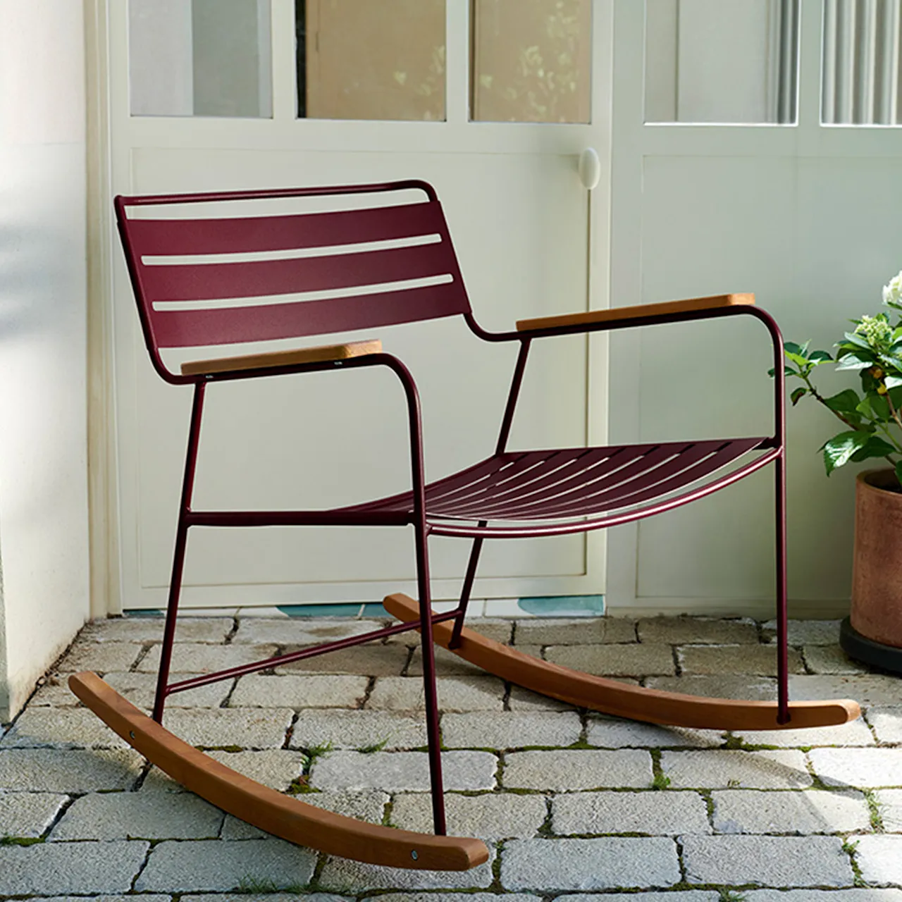 Surprising Rocking Chair - Deep Blue