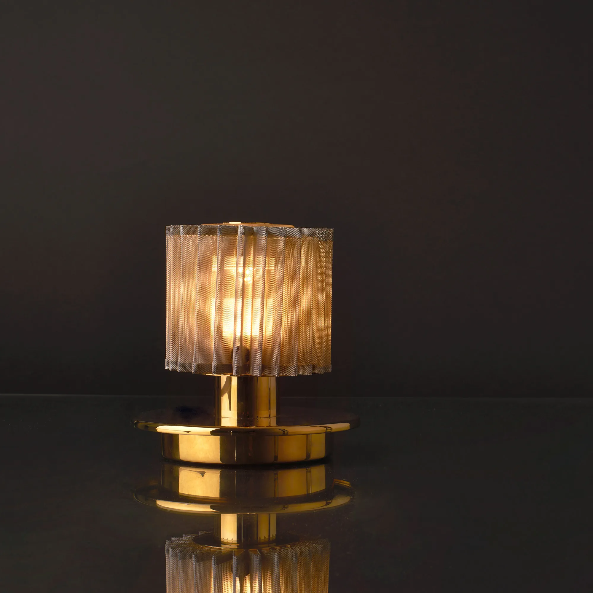 In The Sun Table Lamp - 8