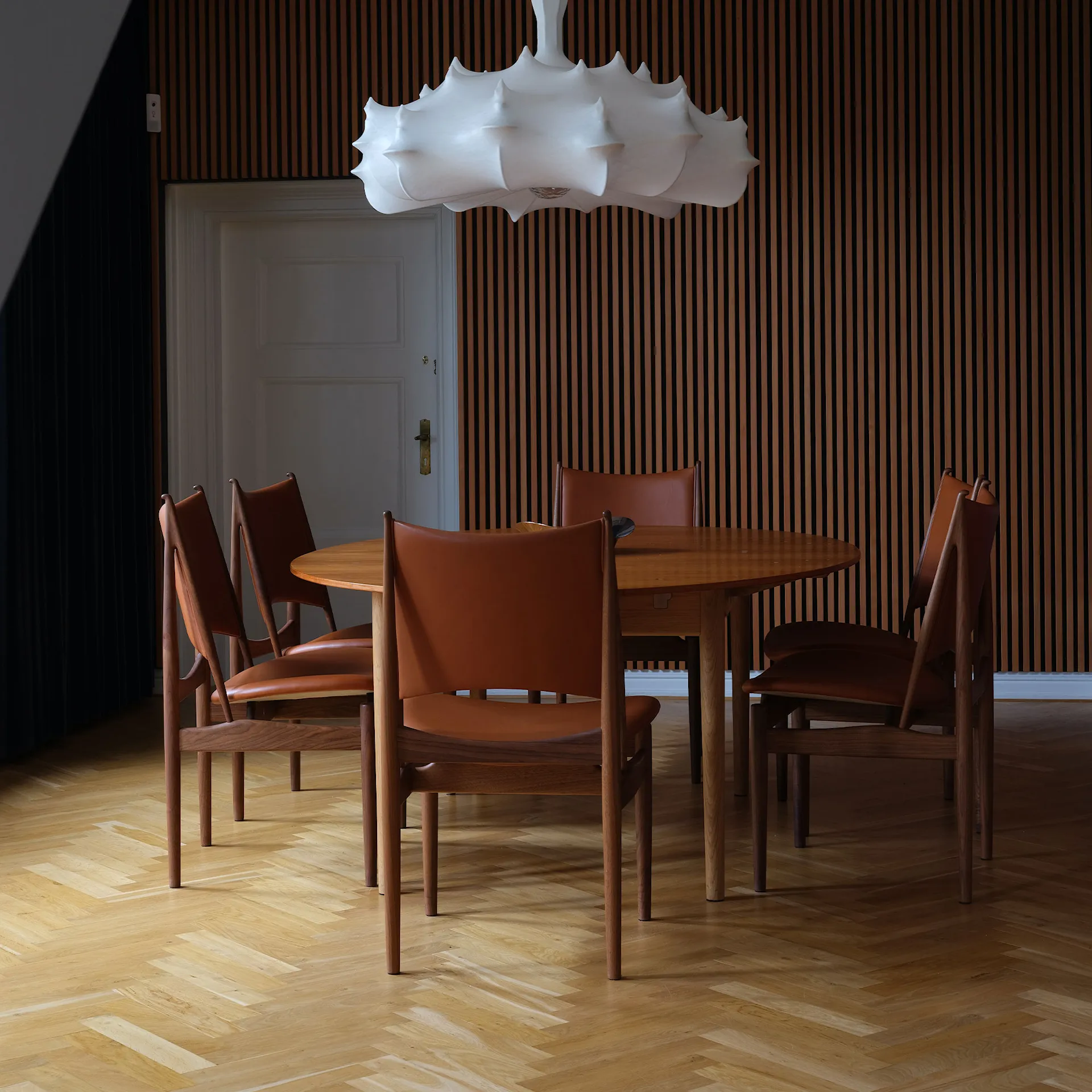 Silver Table - House of Finn Juhl - Finn Juhl - NO GA