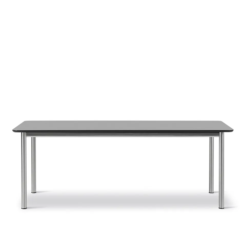 Plan 6631 skrivbord 200 x 100 cm