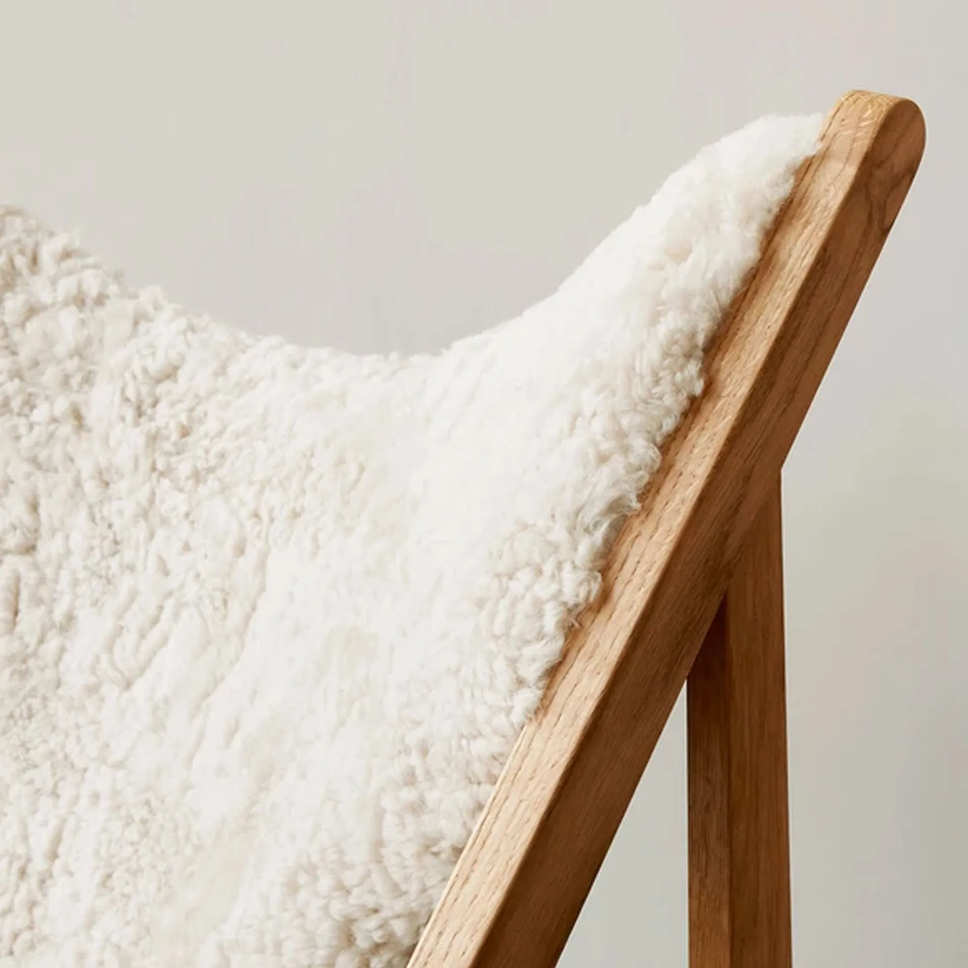 Knitting Lounge Chair Sheepskin - Audo Copenhagen - NO GA