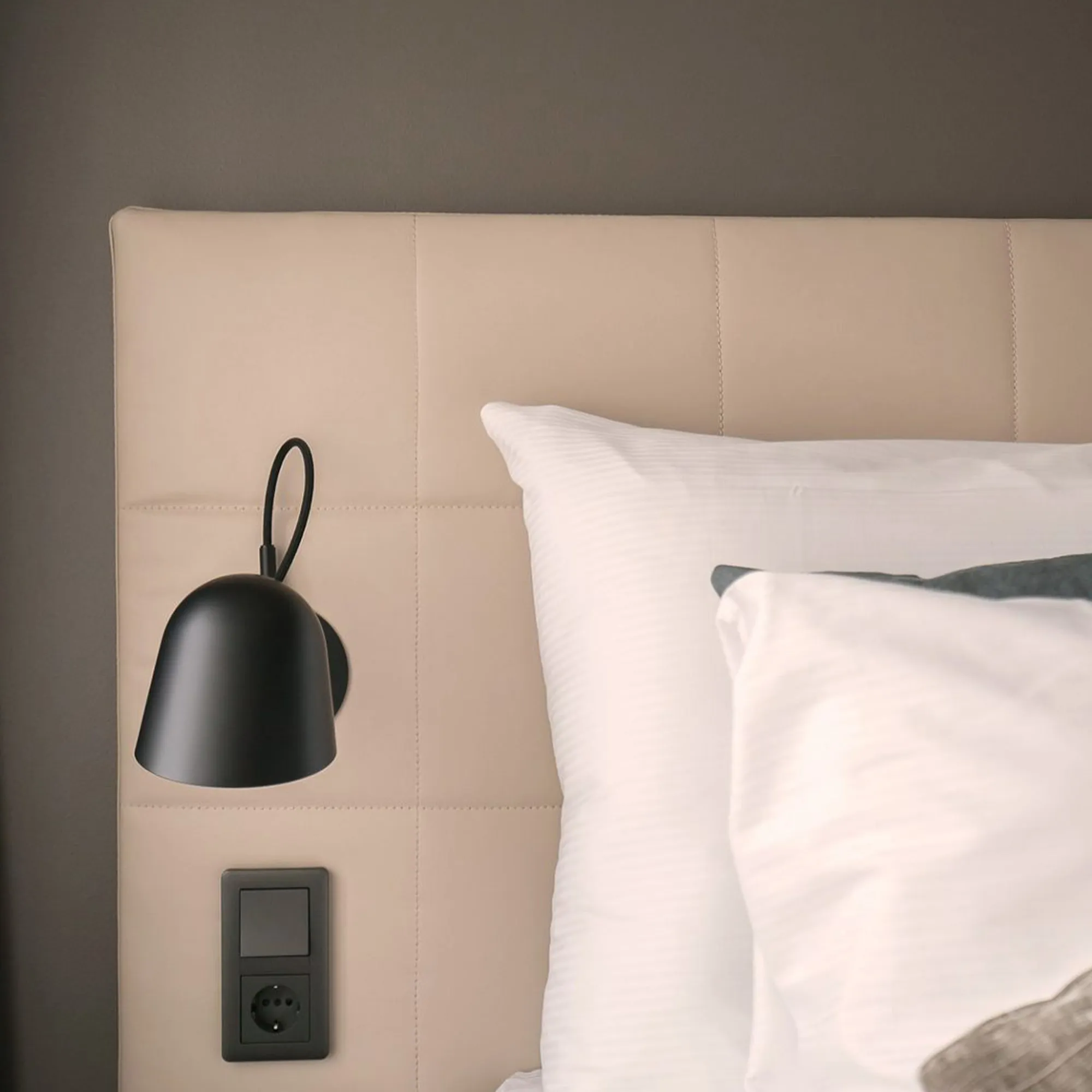 Streck - Vägglampa - 3