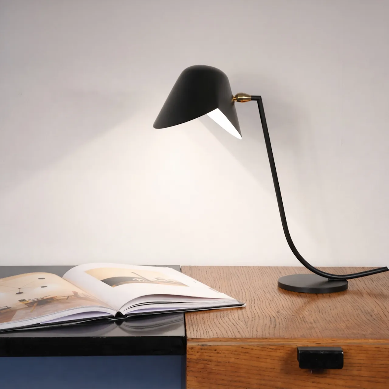 Antony skrivbordslampa