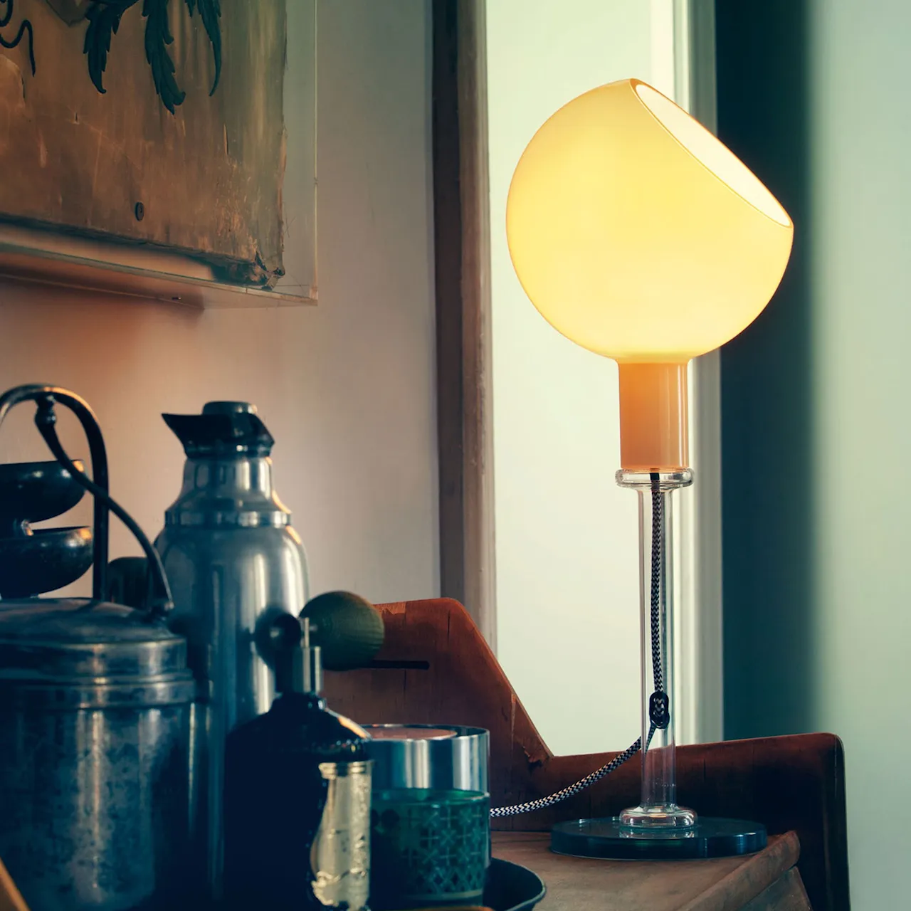 Parola Table Lamp