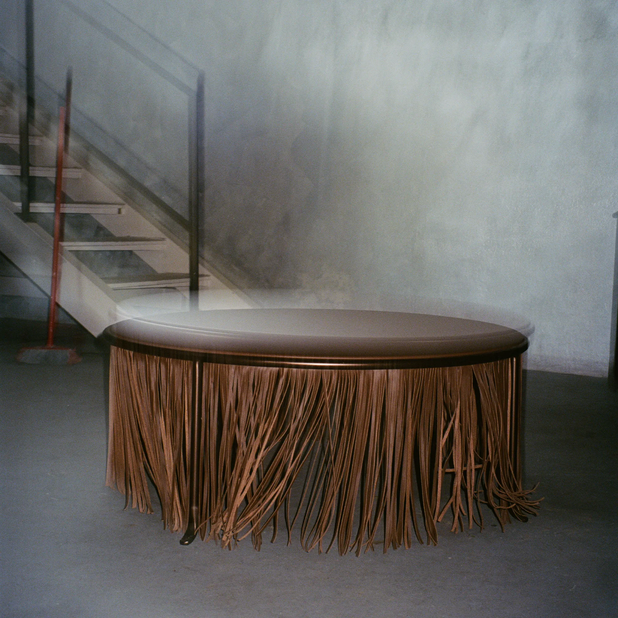 Coffee table manganese - 3
