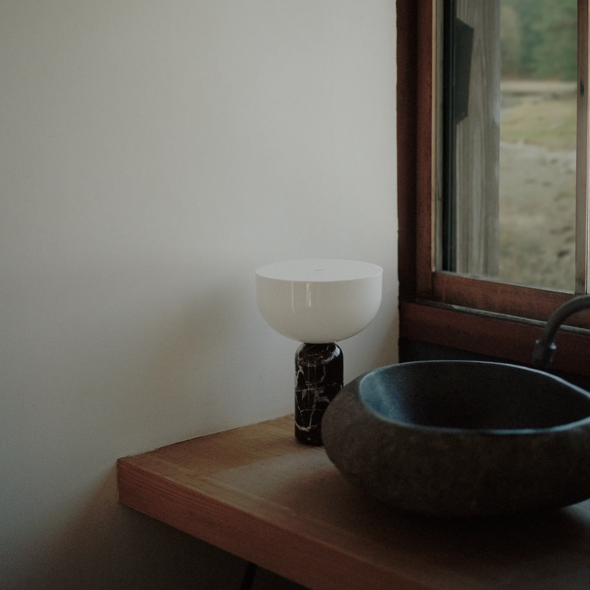 Kizu Table Lamp Portable - 2