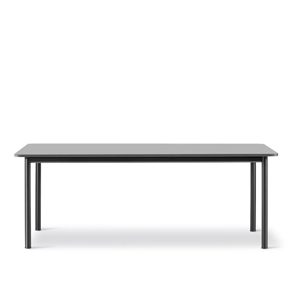 Plan 6631 skrivbord 200 x 100 cm
