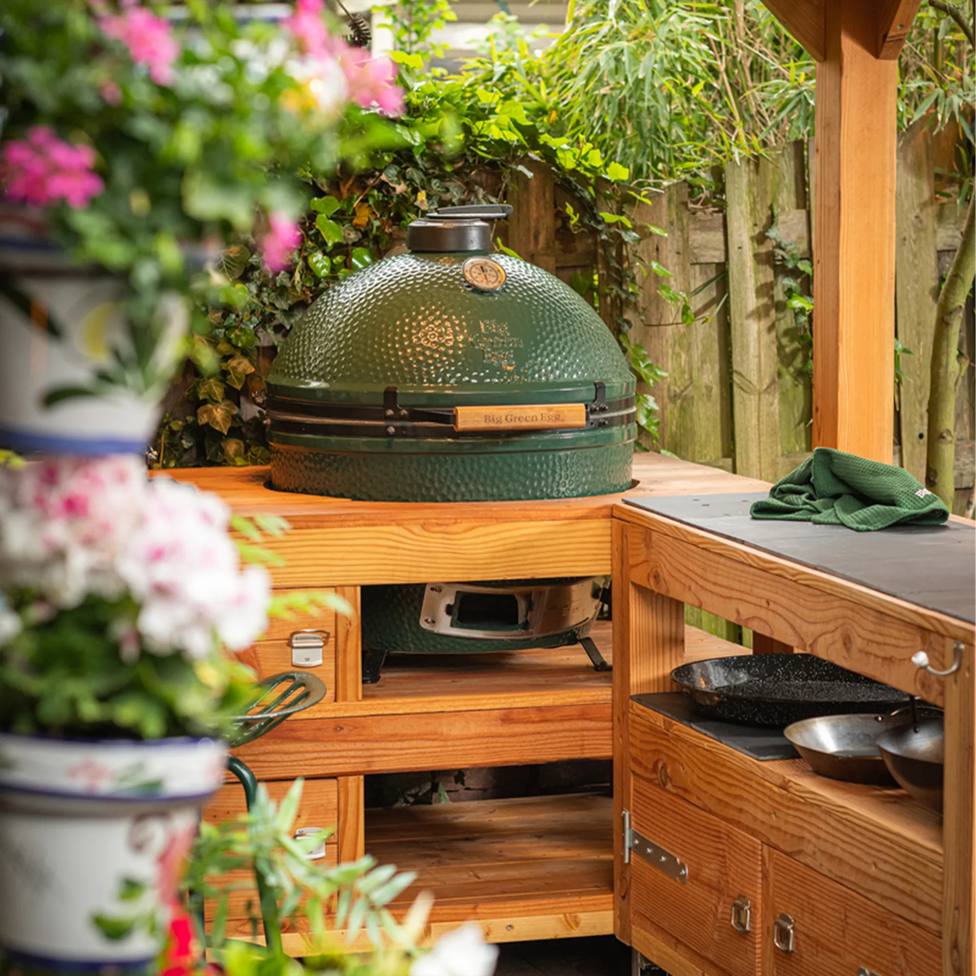 Table Nest - Big Green Egg - NO GA