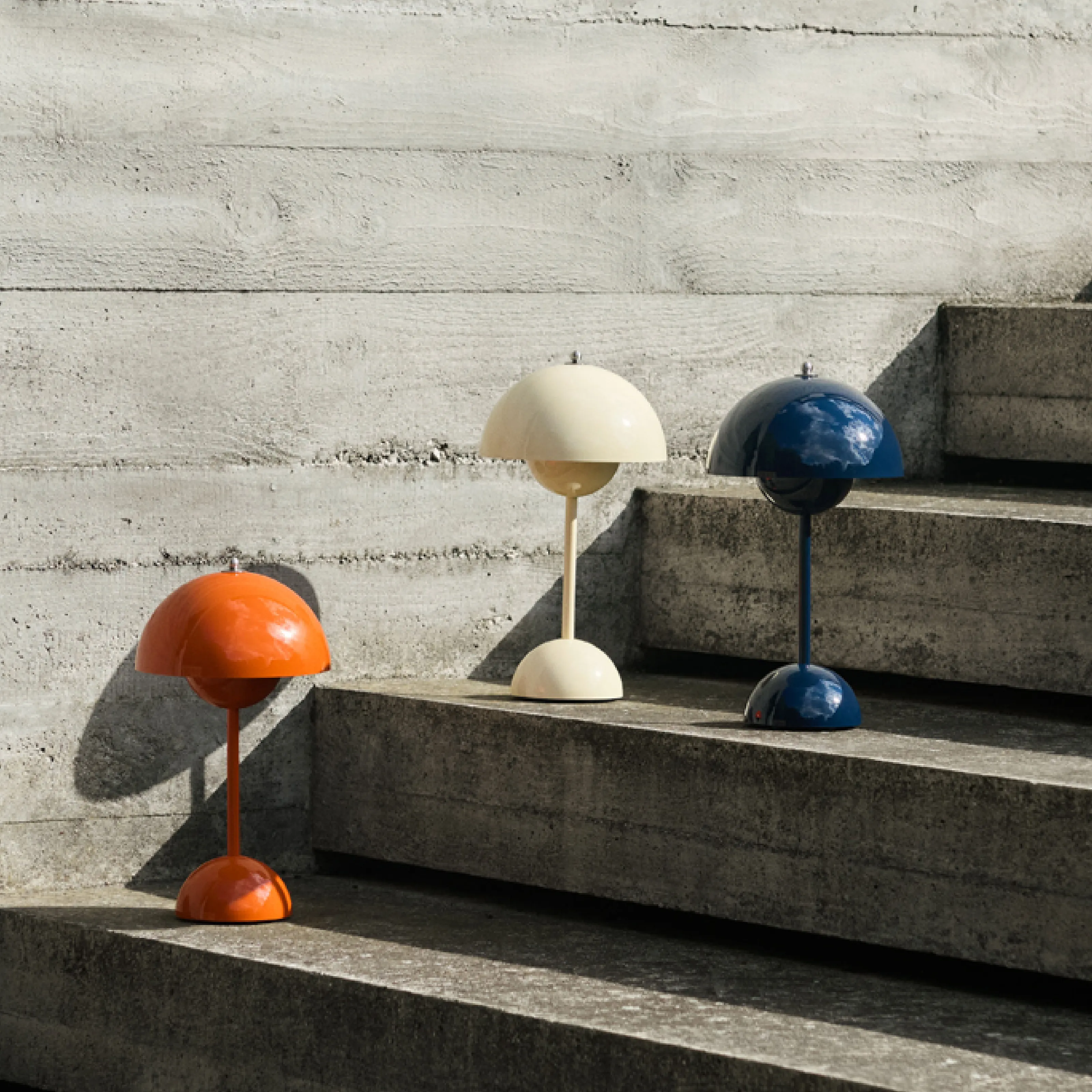 Flowerpot VP3 Table Lamp - 3