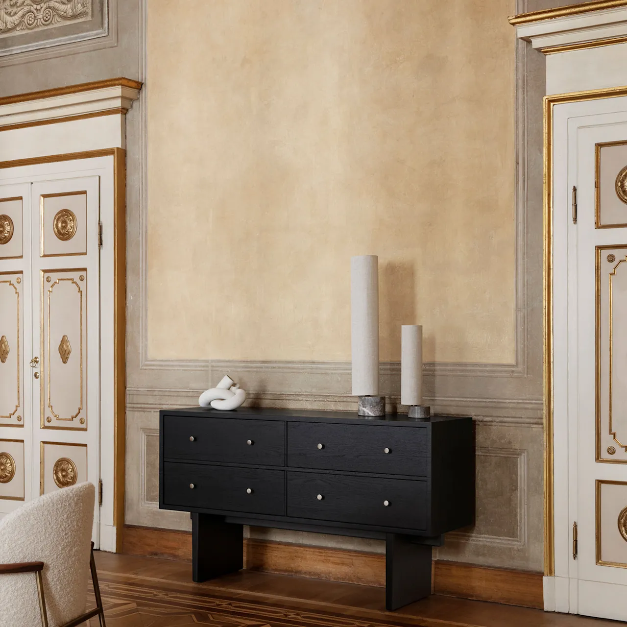 Private Sideboard