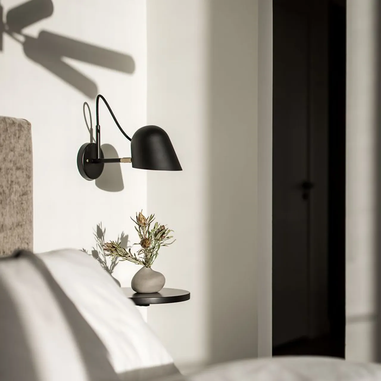 Streck - Vägglampa med kopplingshus