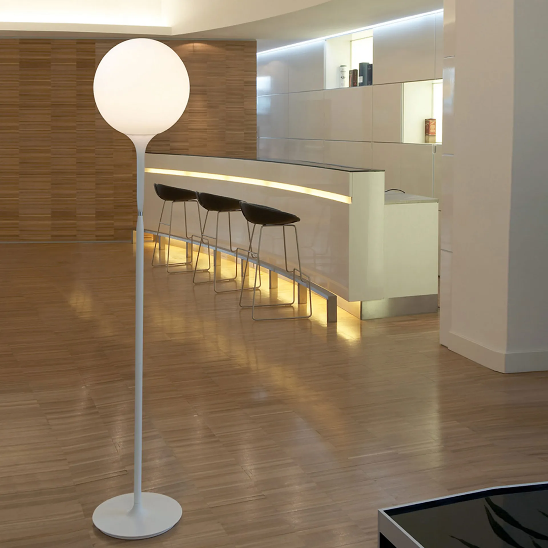 Castore 35 Golvlampa - Artemide - NO GA