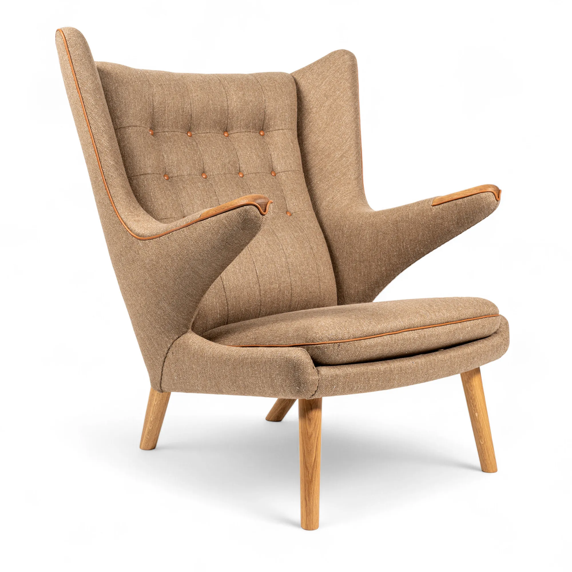PP19 Papa Bear Chair - 1