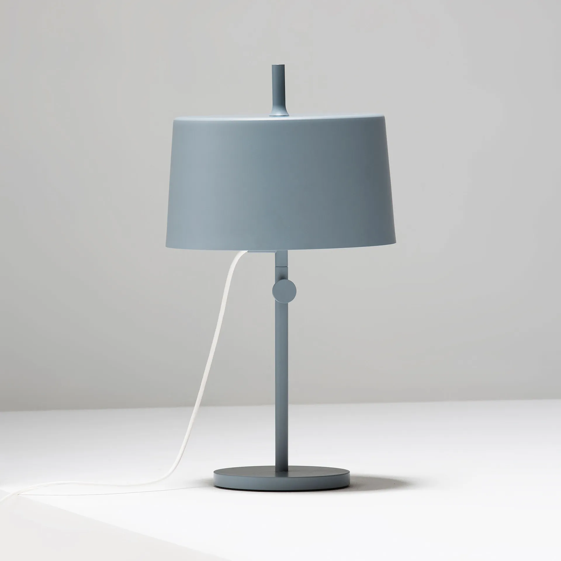 Nendo w132 - Bordslampa - Wästberg - Nendo - NO GA