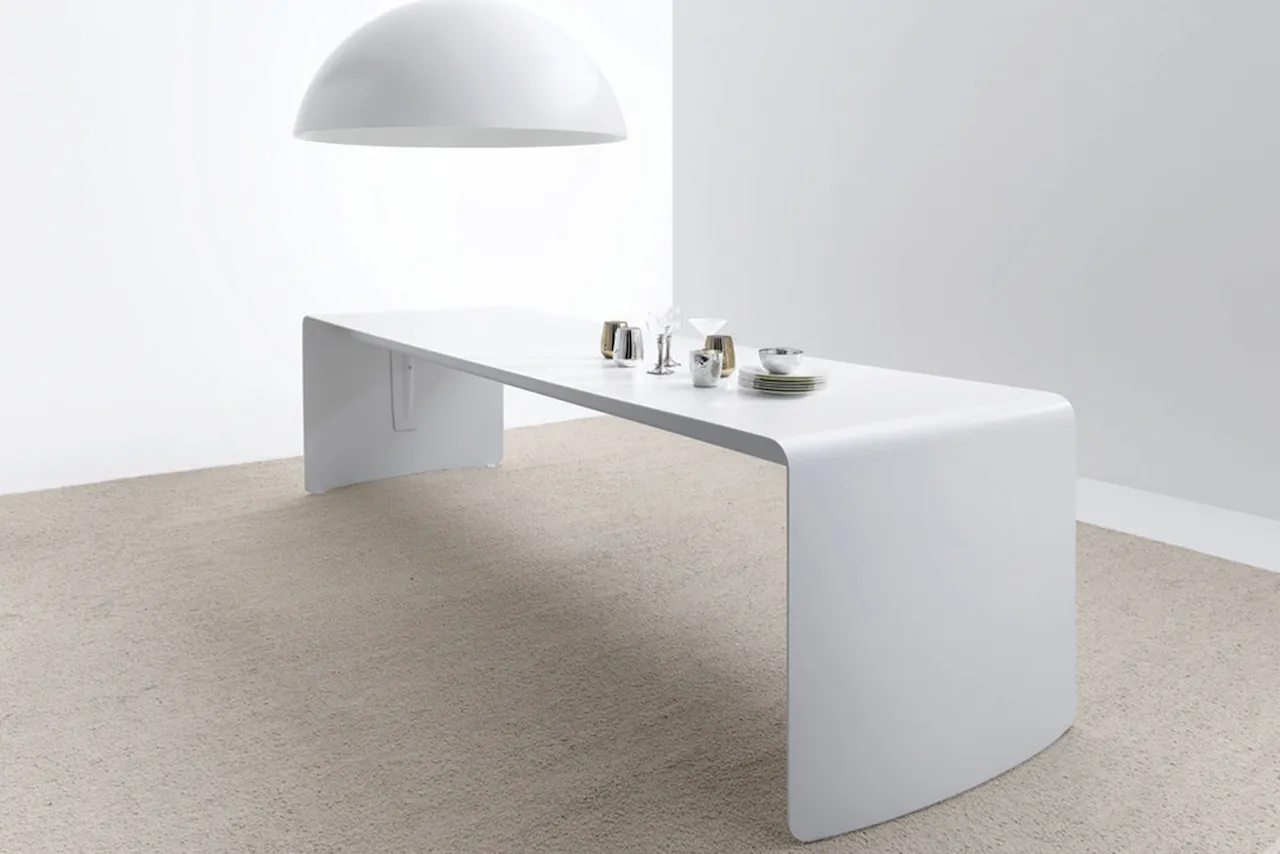 La Grande Table