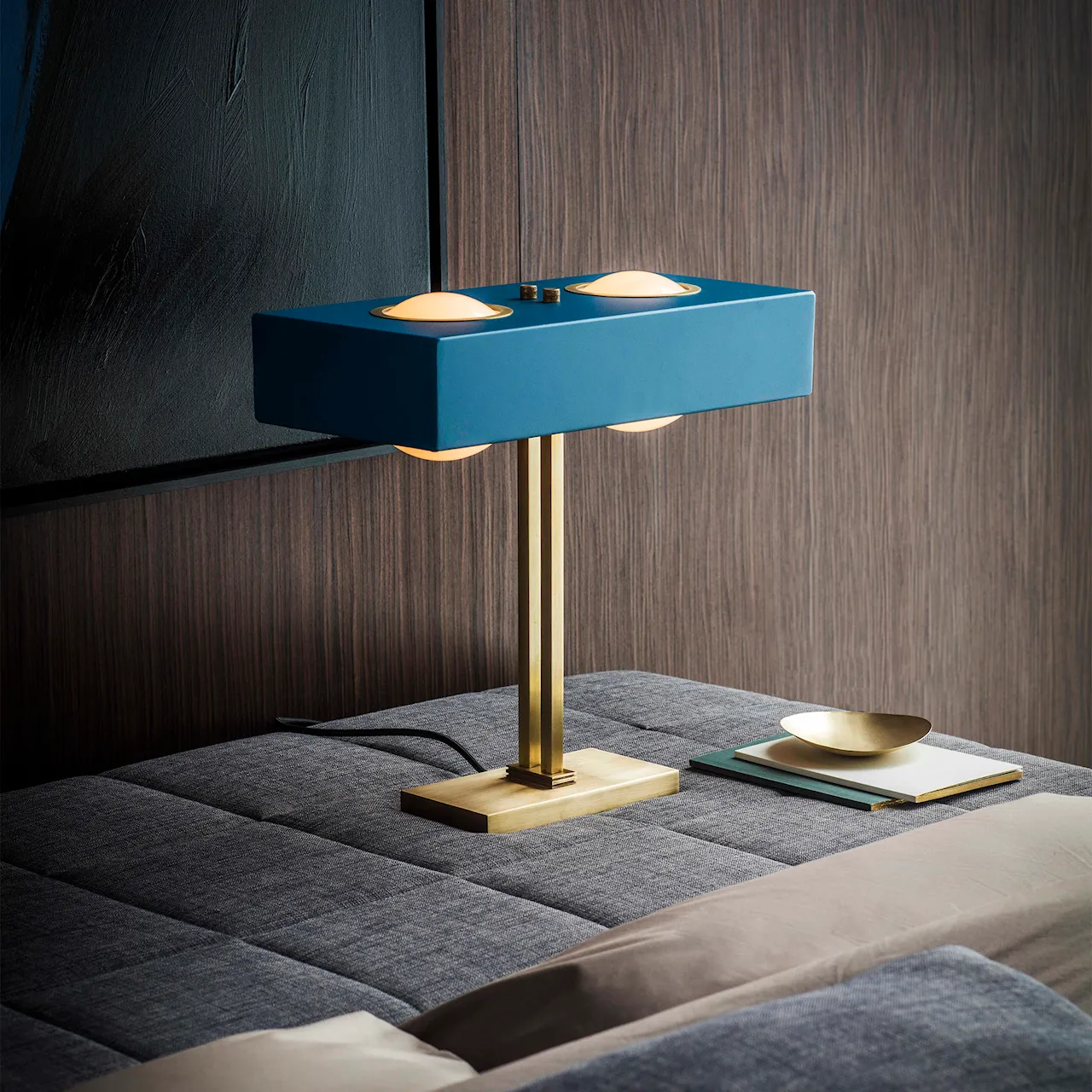 Kernel Table Lamp