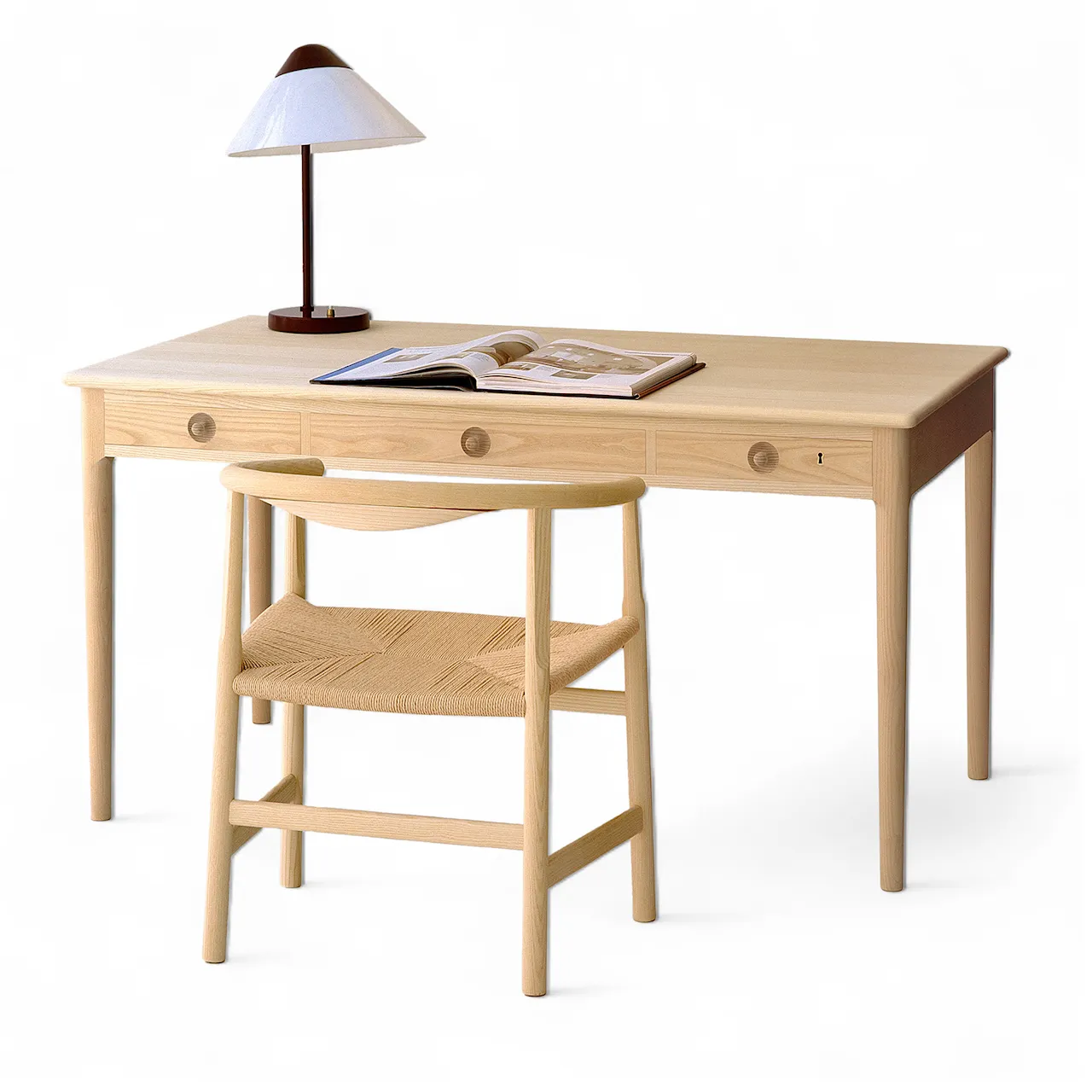PP305 Classic Desk skrivbord
