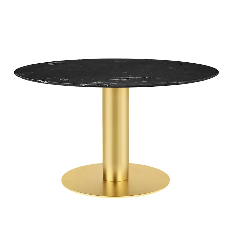 GUBI 2.0 Dining Table, Ø 130 cm, Skiva: Marmor - Nero Marquina, Bas: Mässing