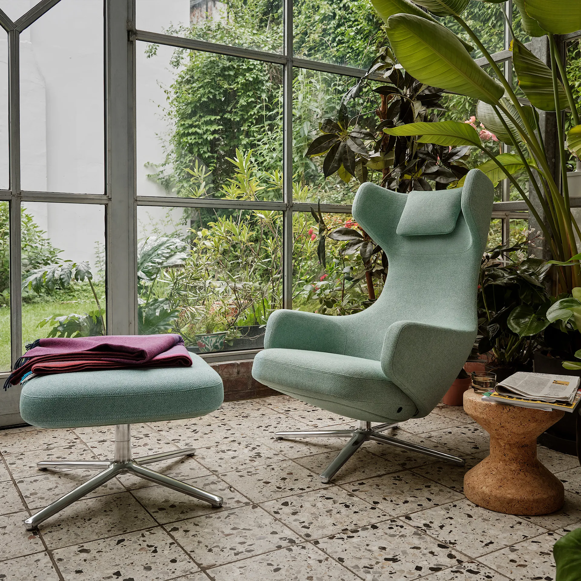 Repos fåtölj & Repos Ottoman fotpall - Vitra - Antonio Citterio - NO GA