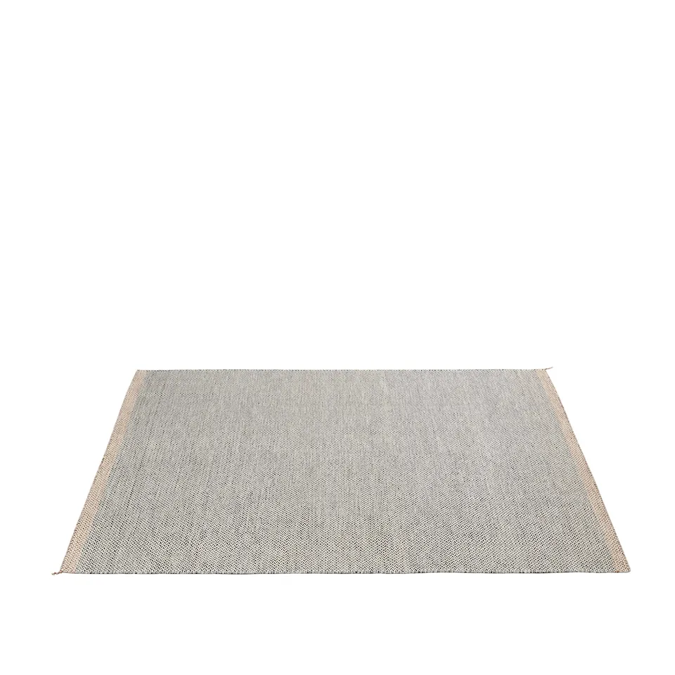 Ply rug black/white