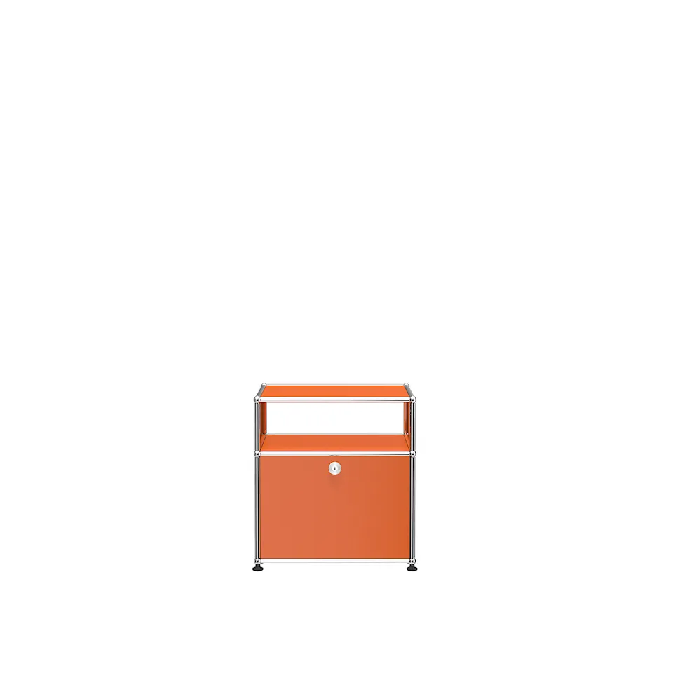 USM Haller 57 Side table, Pure Orange