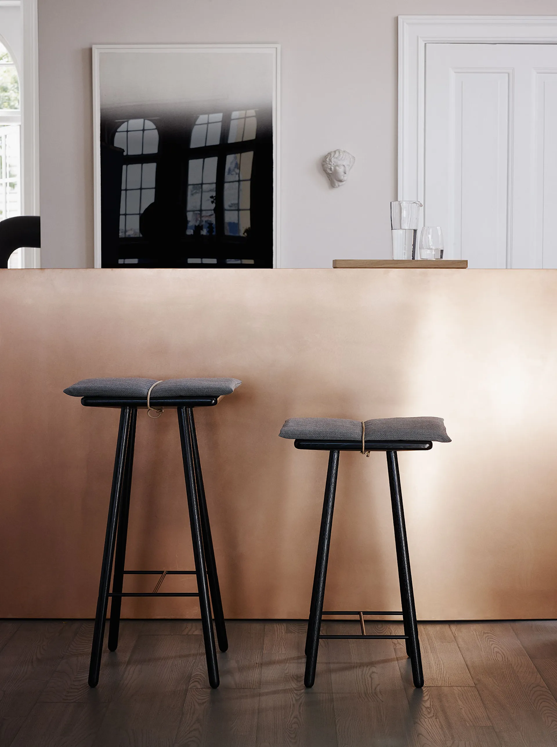 Georg Bar Stool Svartlackad - Fritz Hansen - NO GA