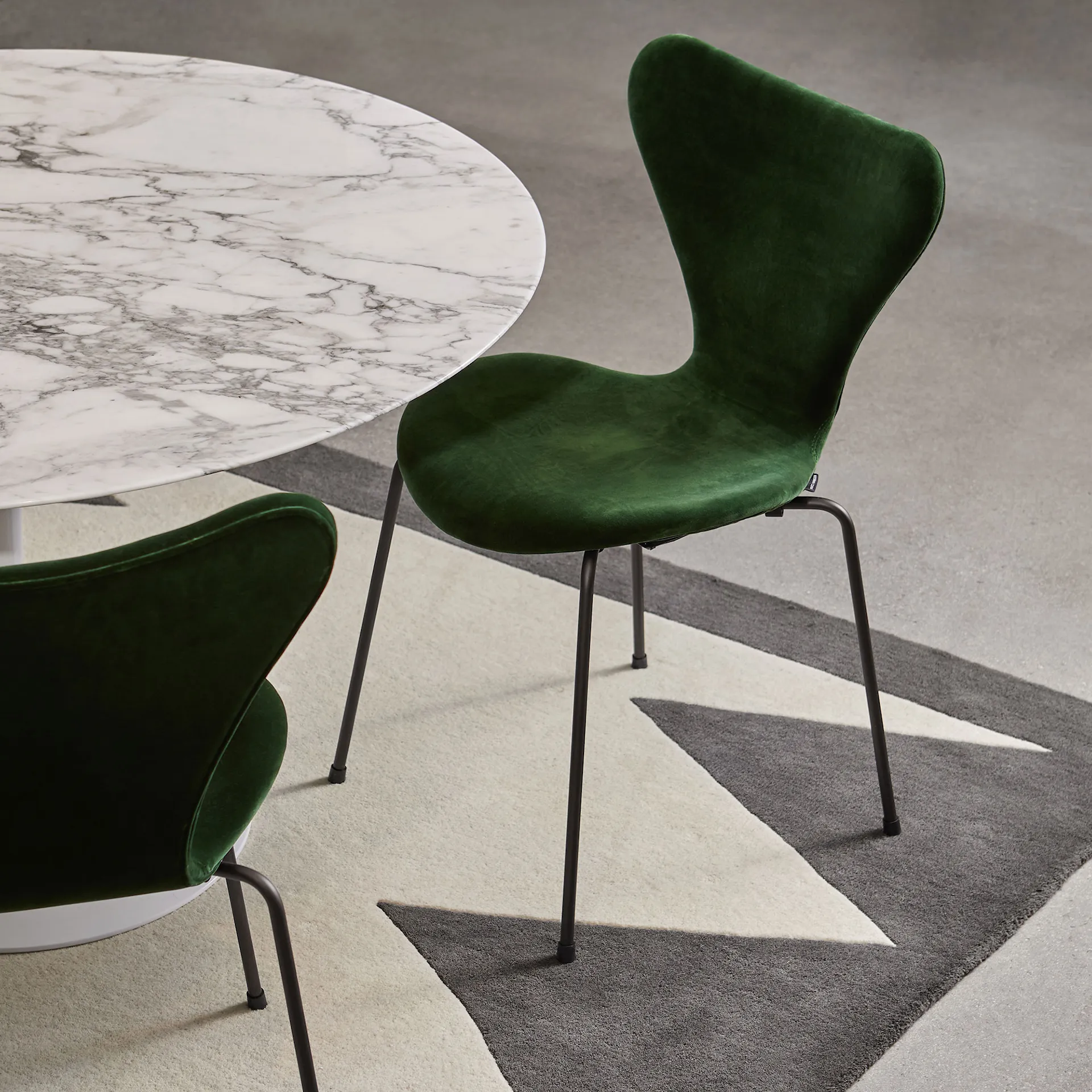 3107 Sjuan - Velvet Edition - Fritz Hansen - Arne Jacobsen - NO GA