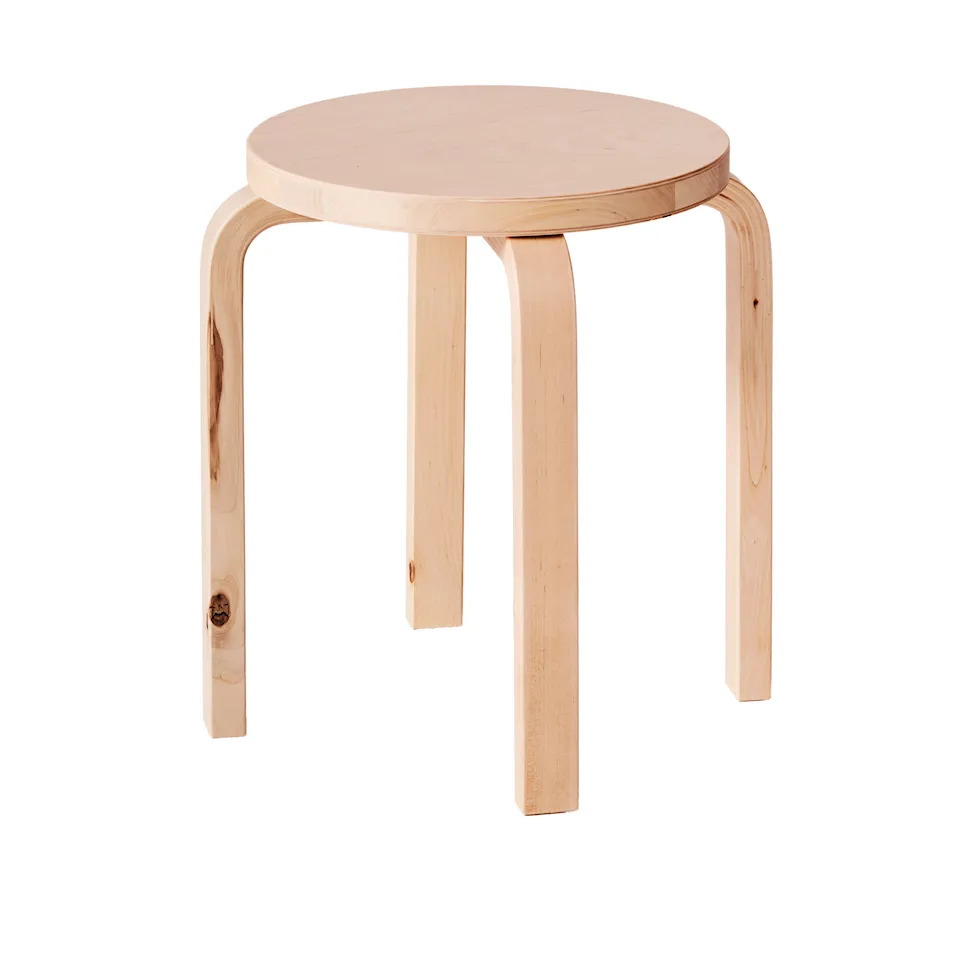 Specialutgåva av Stool E60 Wild Birch, signerad Formafantasma