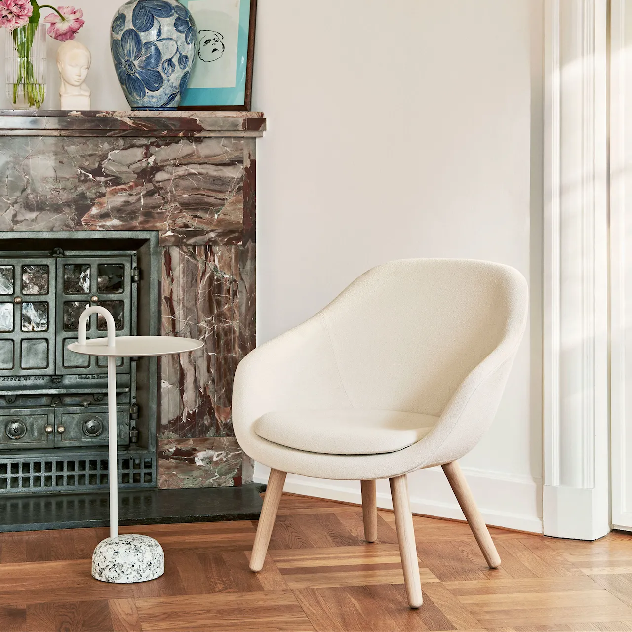 About a Lounge AAL82 fåtölj Oak