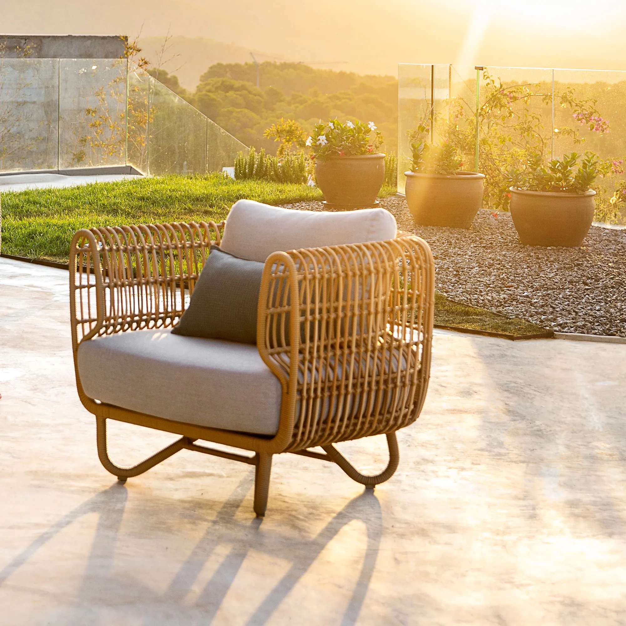 Nest Outdoor Lounge Chair - 3