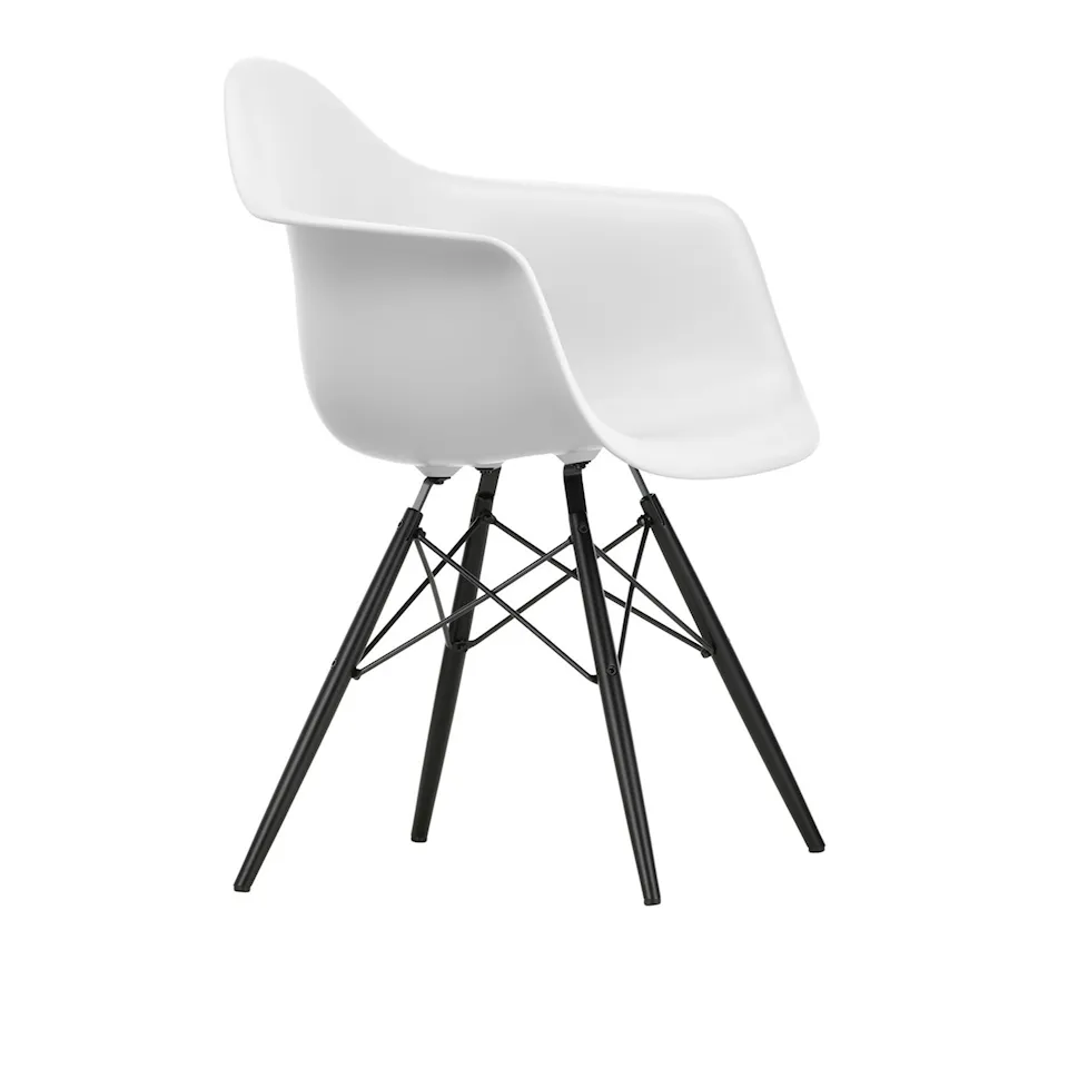 Eames RE Plastic Armchair DAW 85 Cotton White, Black Maple
