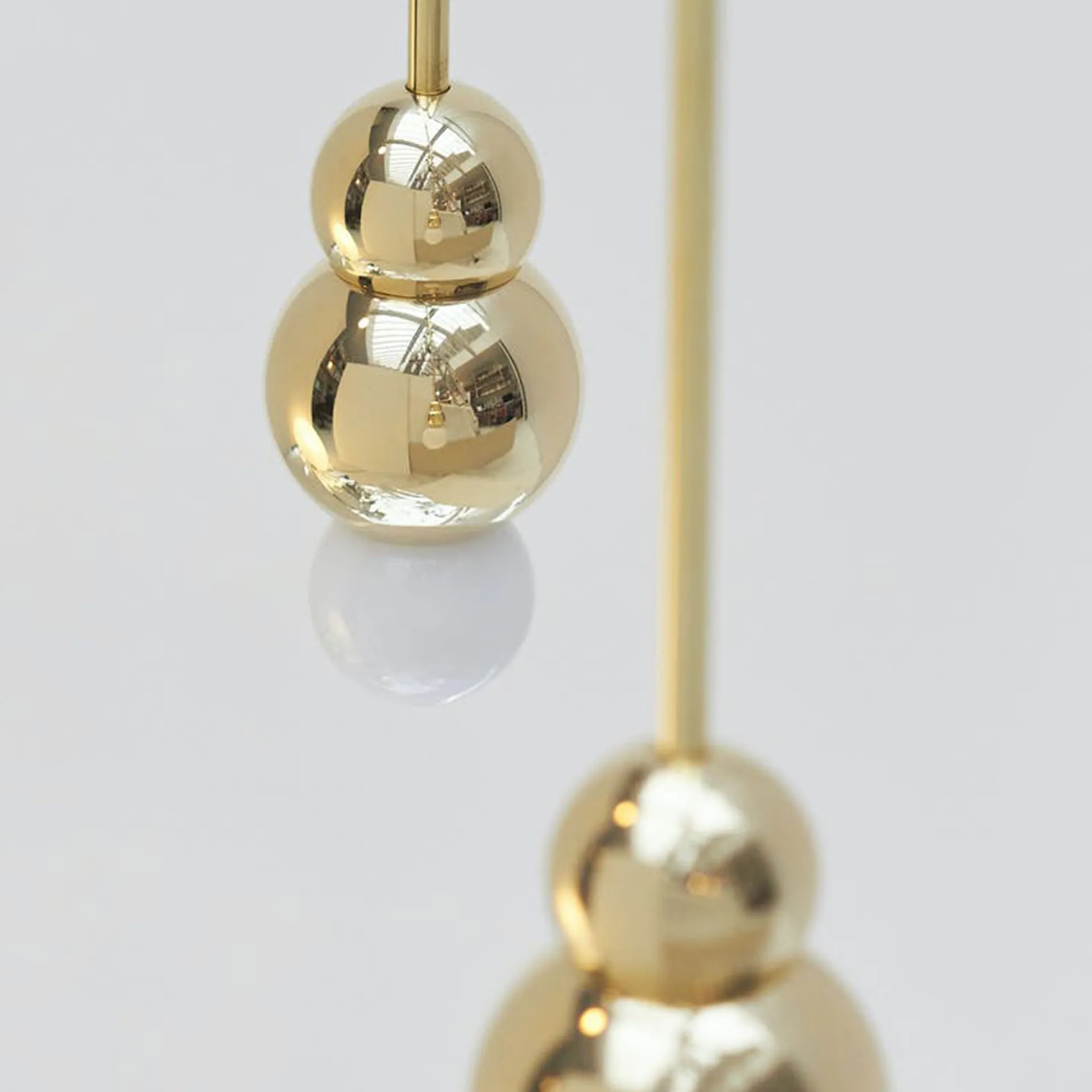 Ball Light Pendant Large Rod Polished Brass - Michael Anastassiades - Michael Anastassiades - NO GA