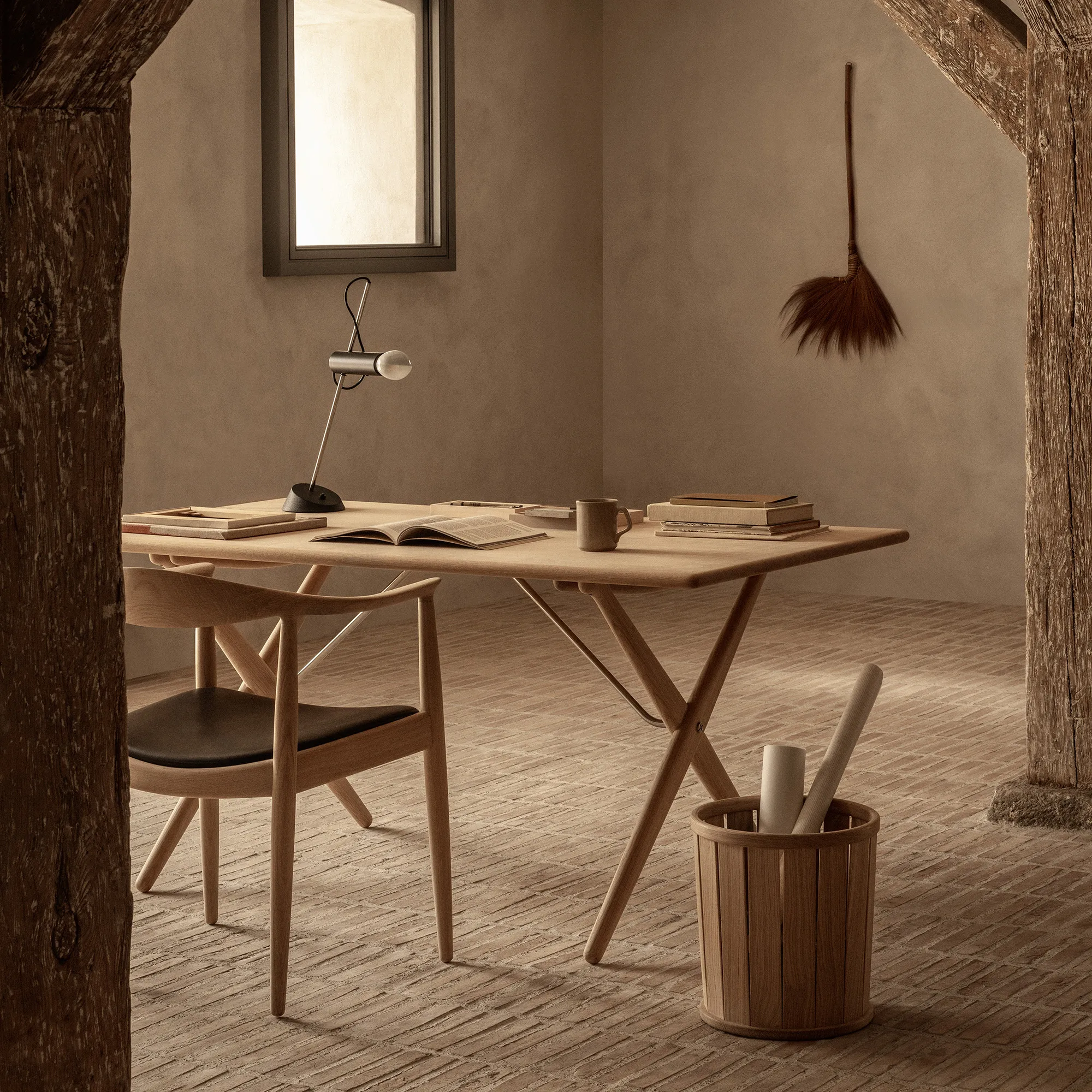PP85 Cross Legged Table matbord - 5