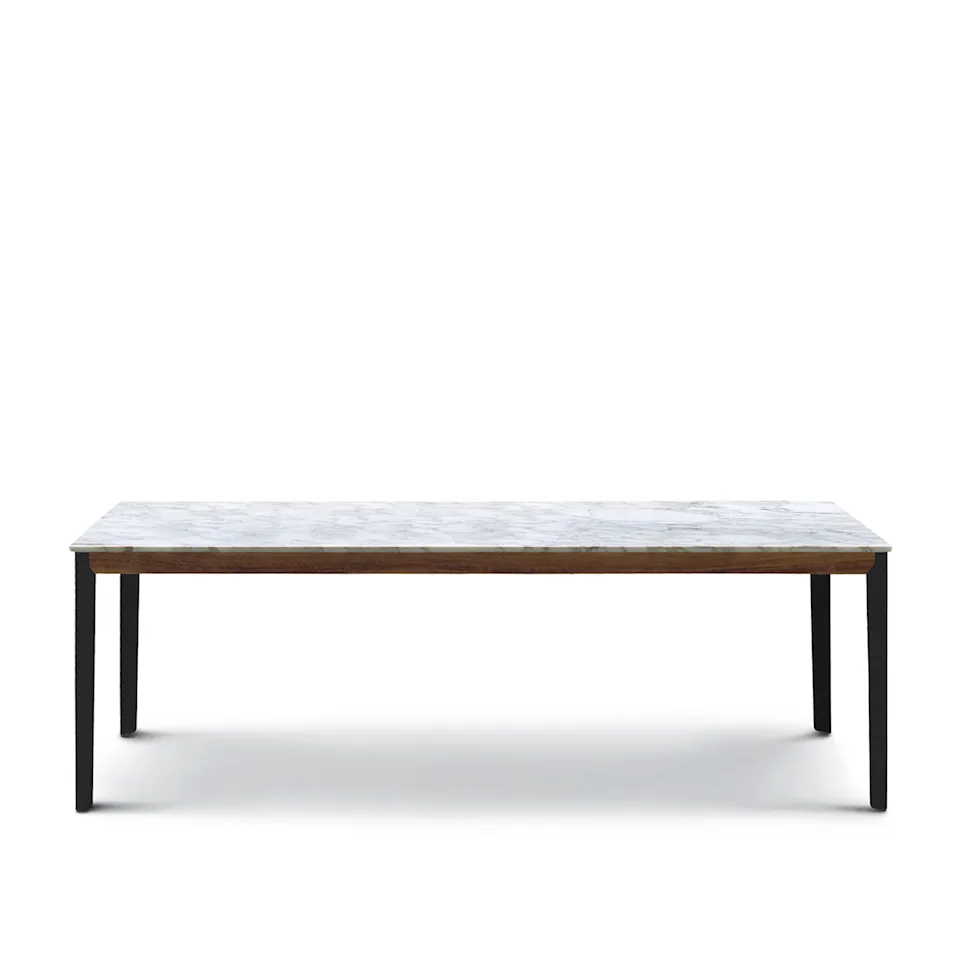 Hug Dining Table