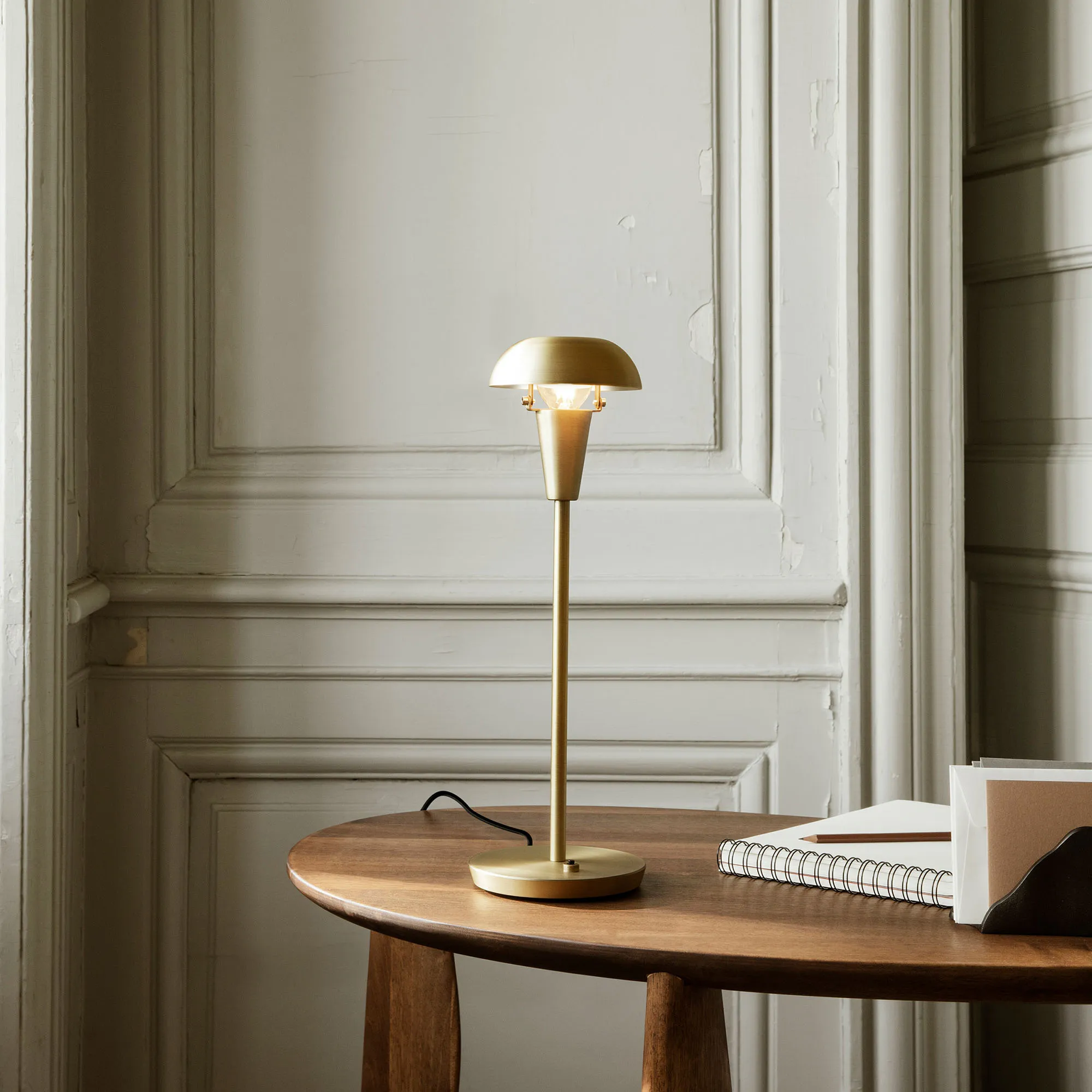 Tiny bordslampa