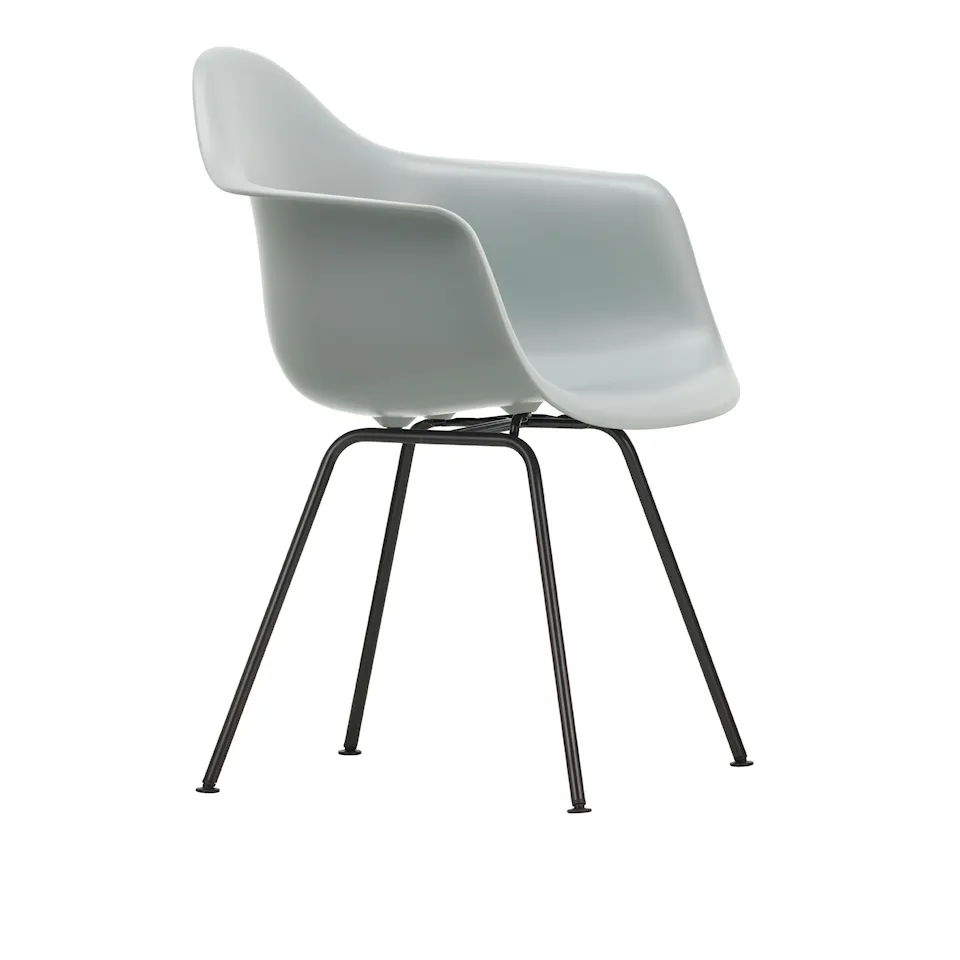 Eames Plastic Armchair DAX - 24 Light Grey - Basic Dark Base