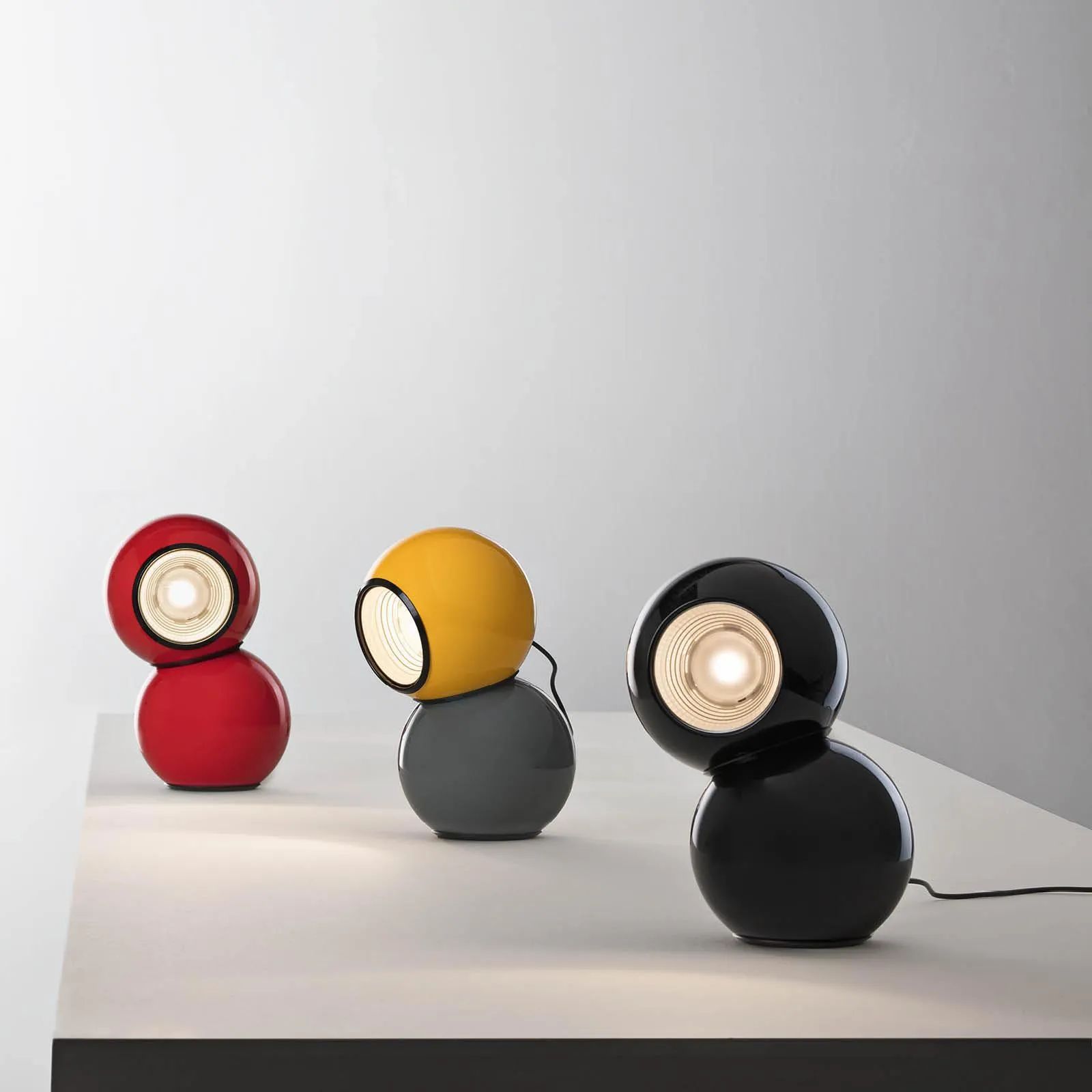 Gravitino541 2700K bordslampa - 2