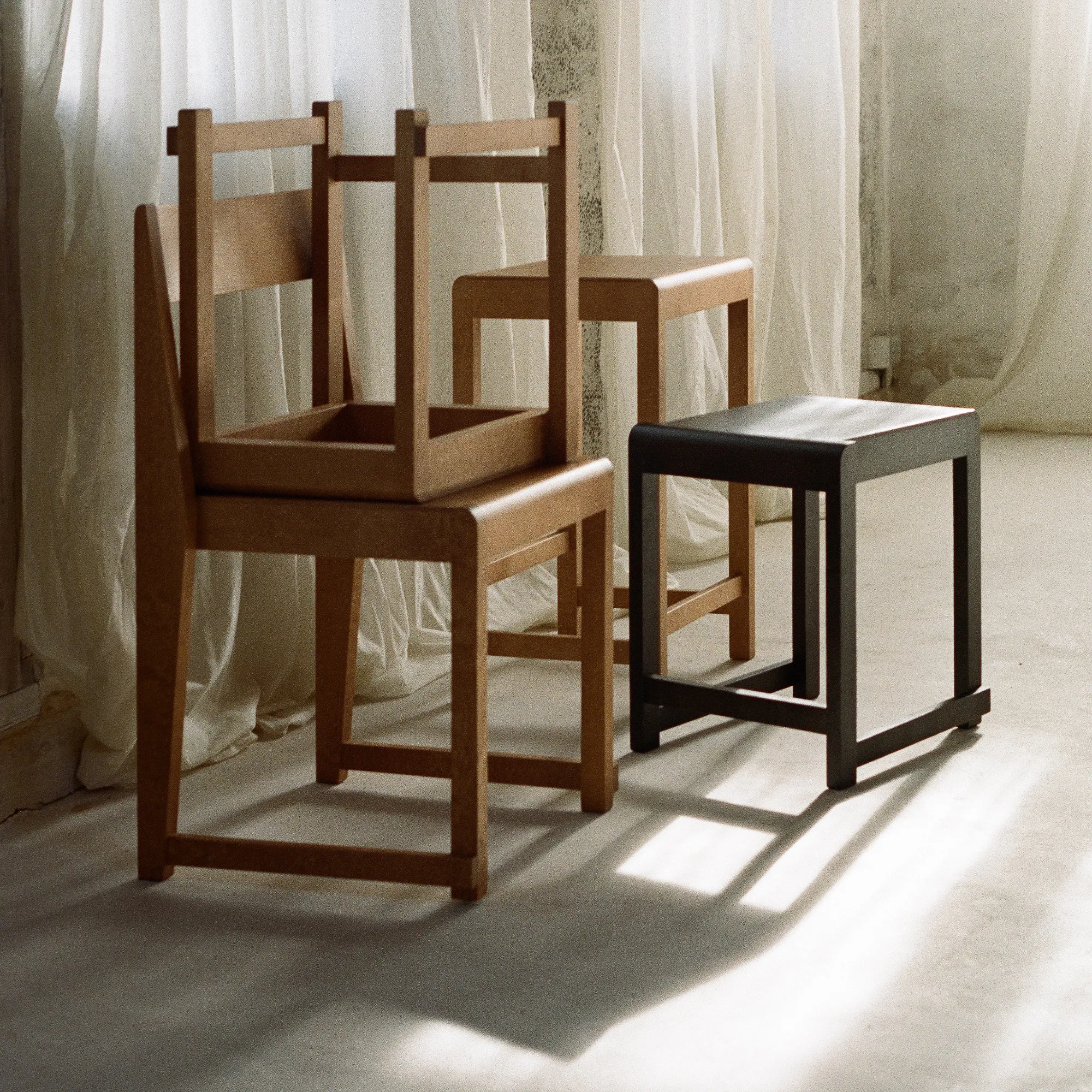 Low Stool 01 sittpall - 16