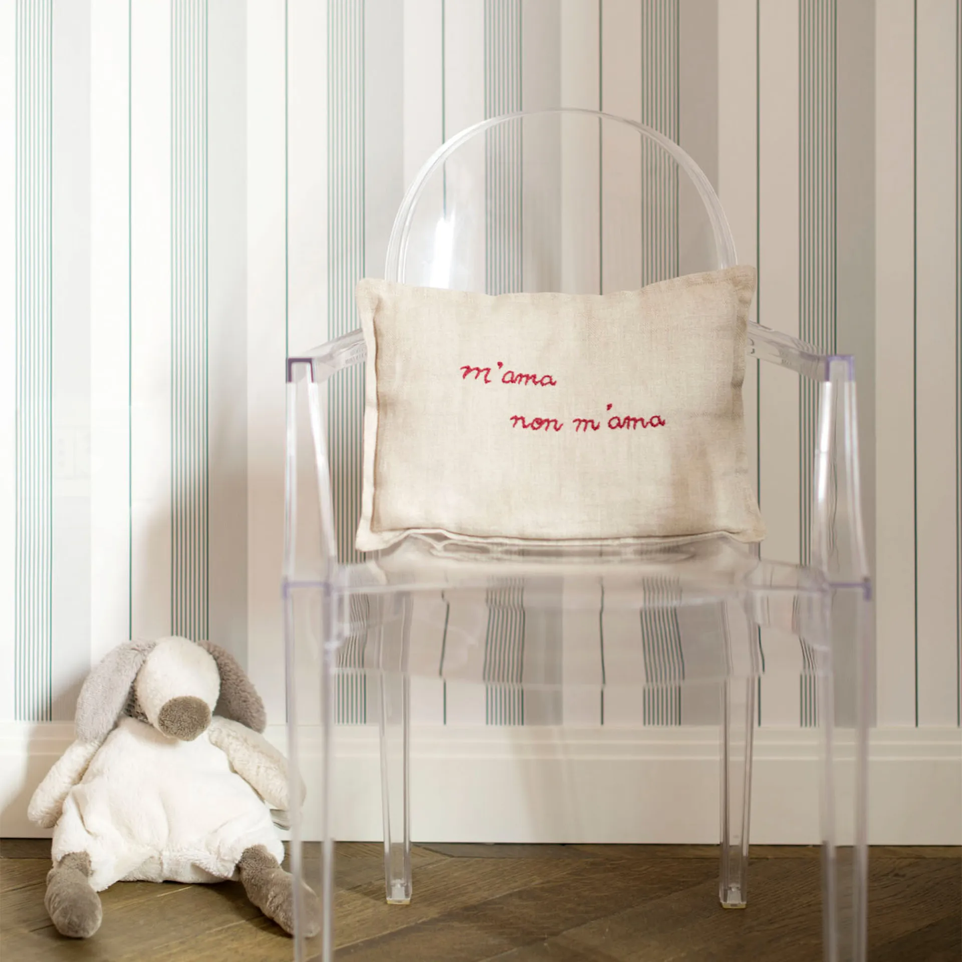 Lou Lou Ghost Chair - Barnstol - Kartell - Philippe Starck - NO GA