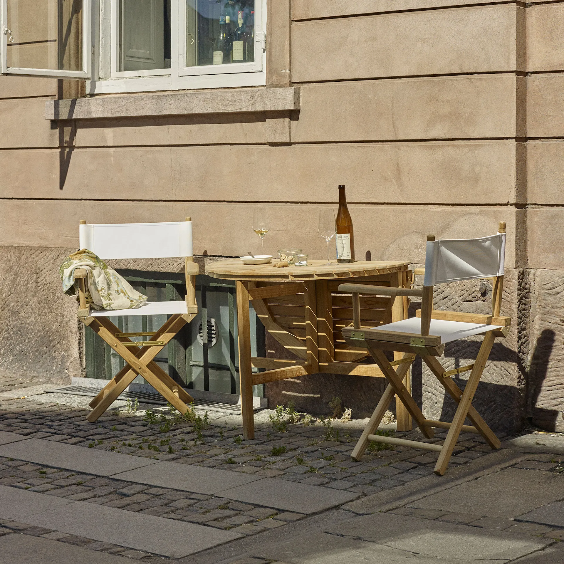 Selandia runt matbord utomhus - Fritz Hansen - NO GA