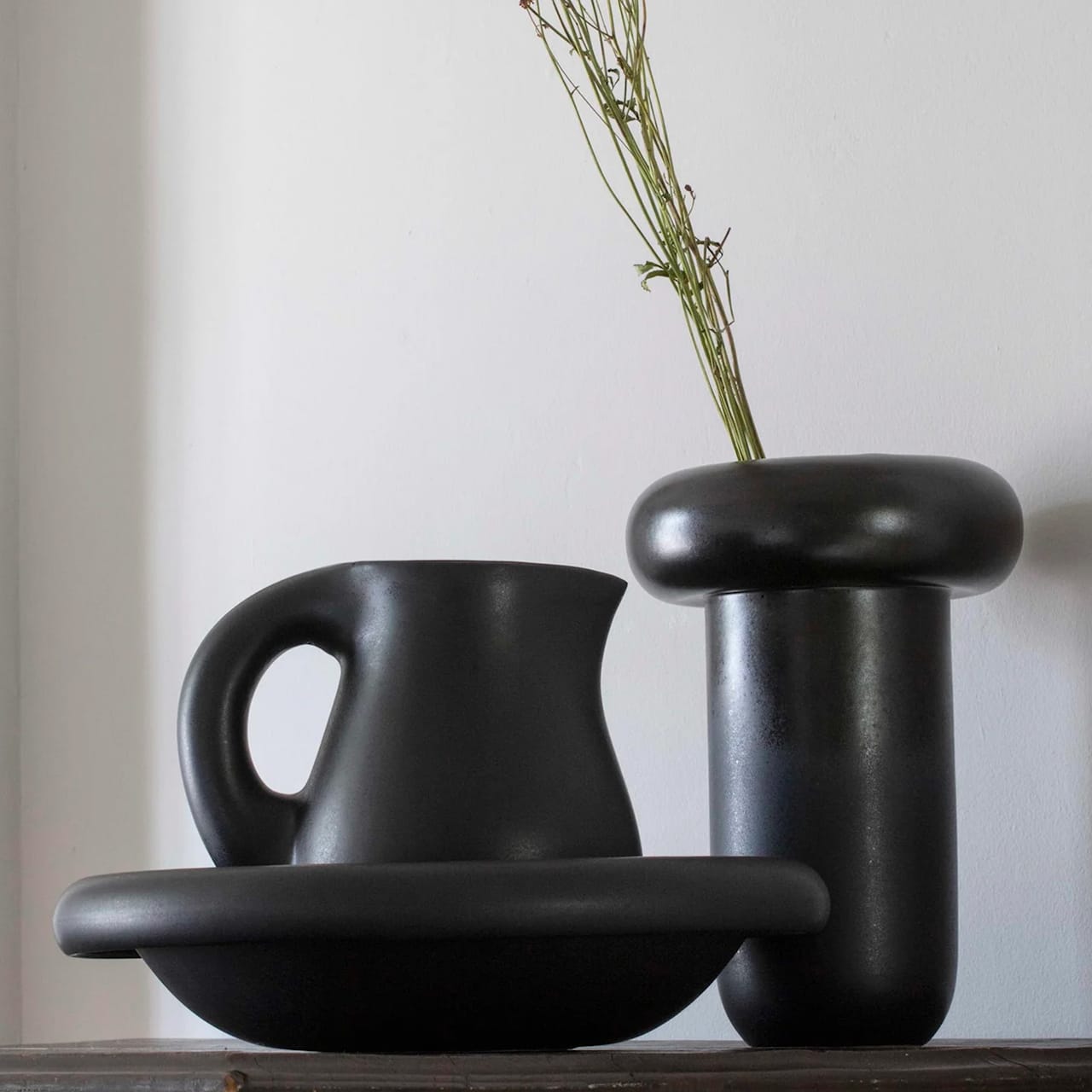 Dough Vase Charcoal