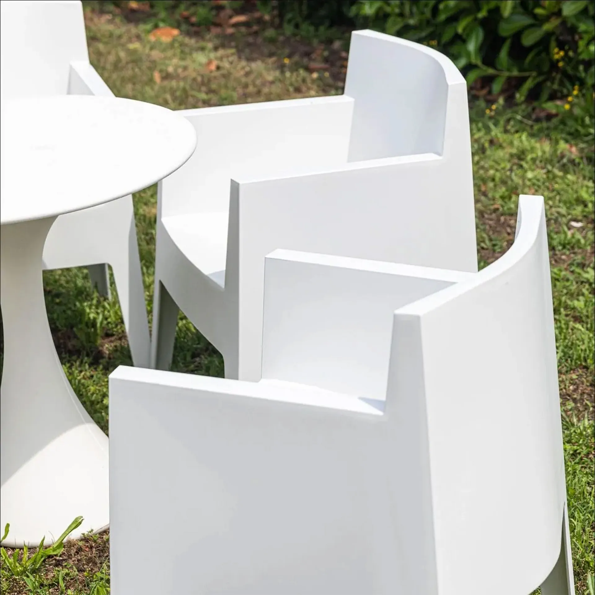 TOY, Stackable Armchair - White - Driade - Philippe Starck - NO GA