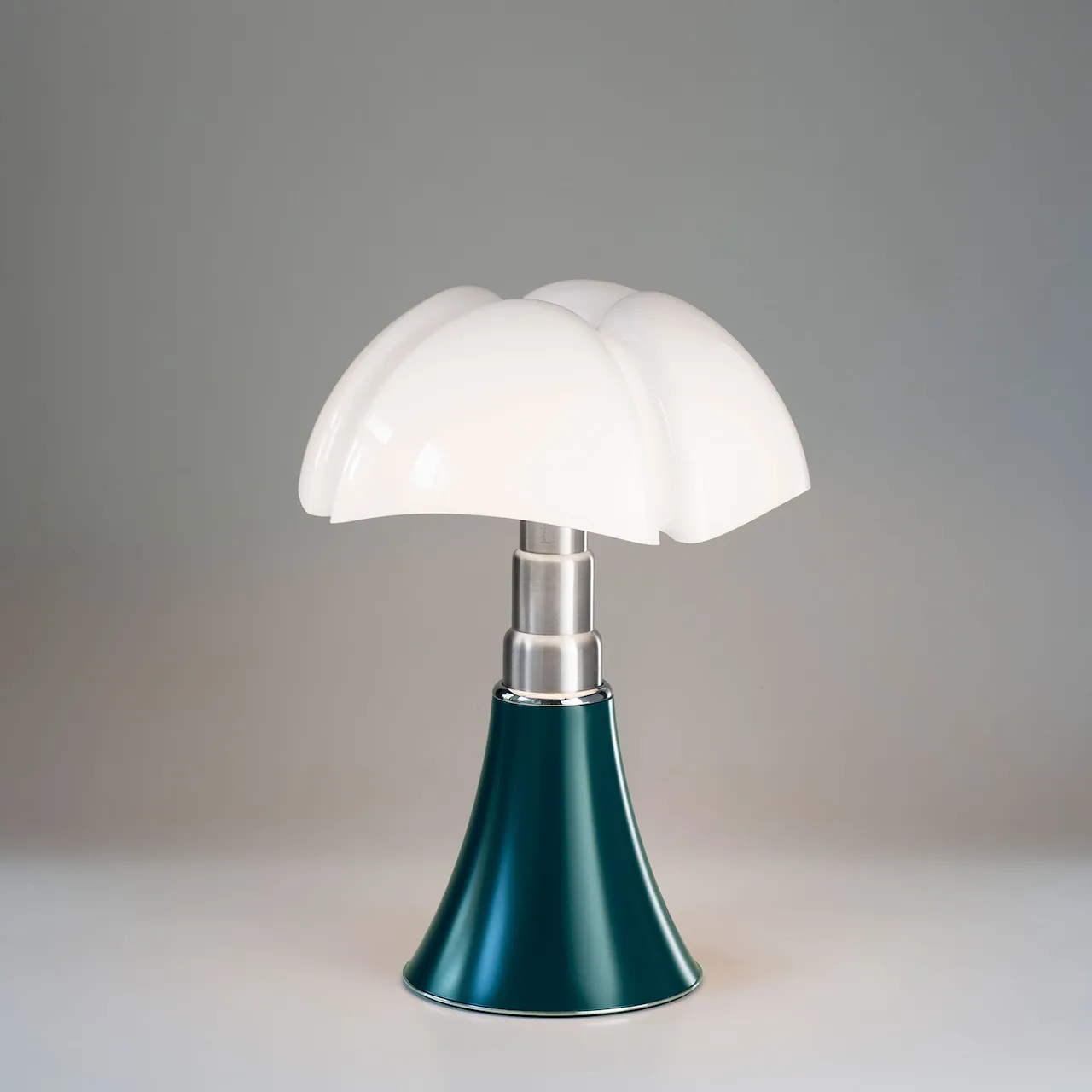 Minipipistrello Cordless Table Lamp, Agave Green - Dimmable