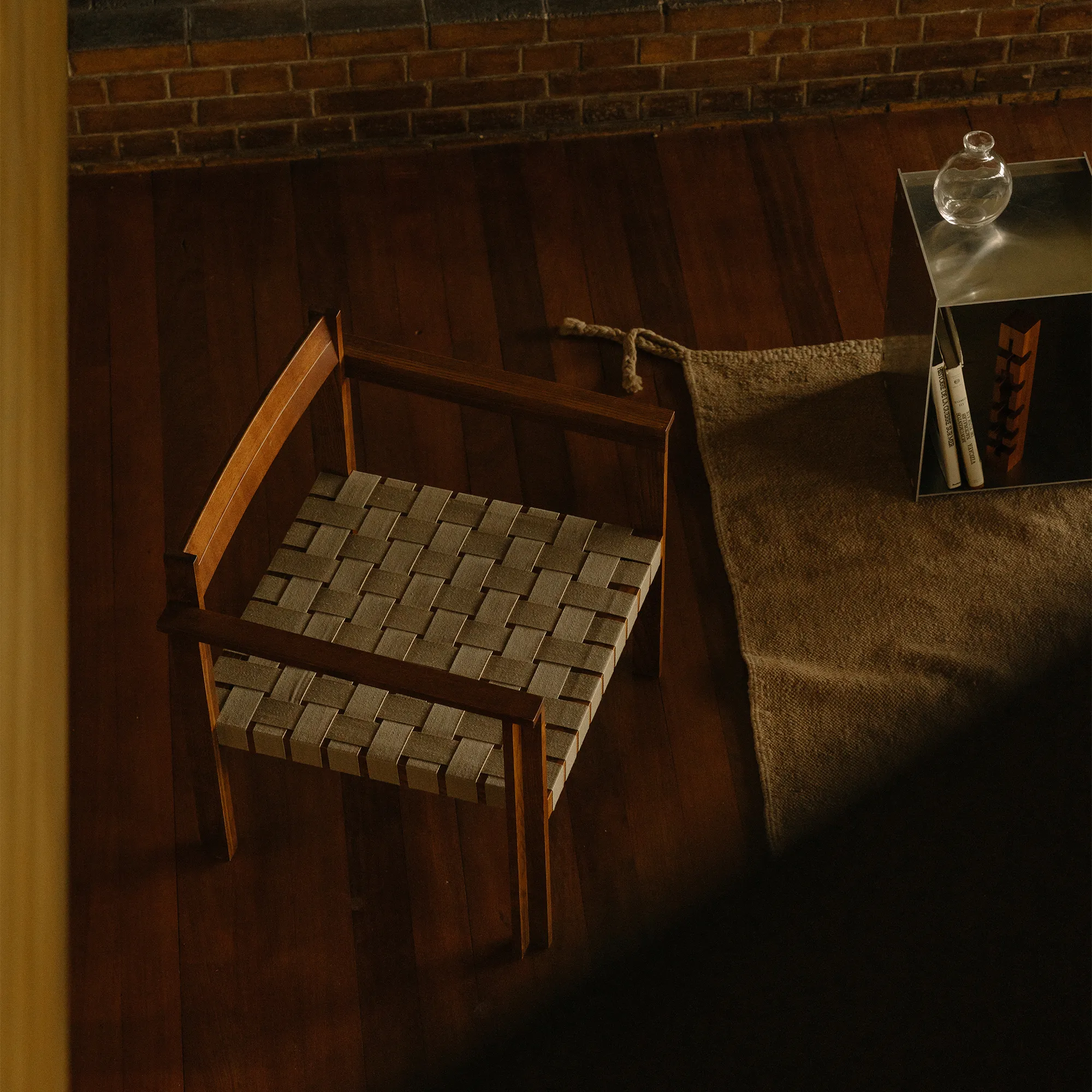 Symmetry Armrest Chair matstol - 14