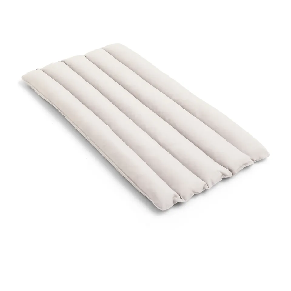 Mjukt quiltad dyna för palissade cord låg loungestol - Cream white